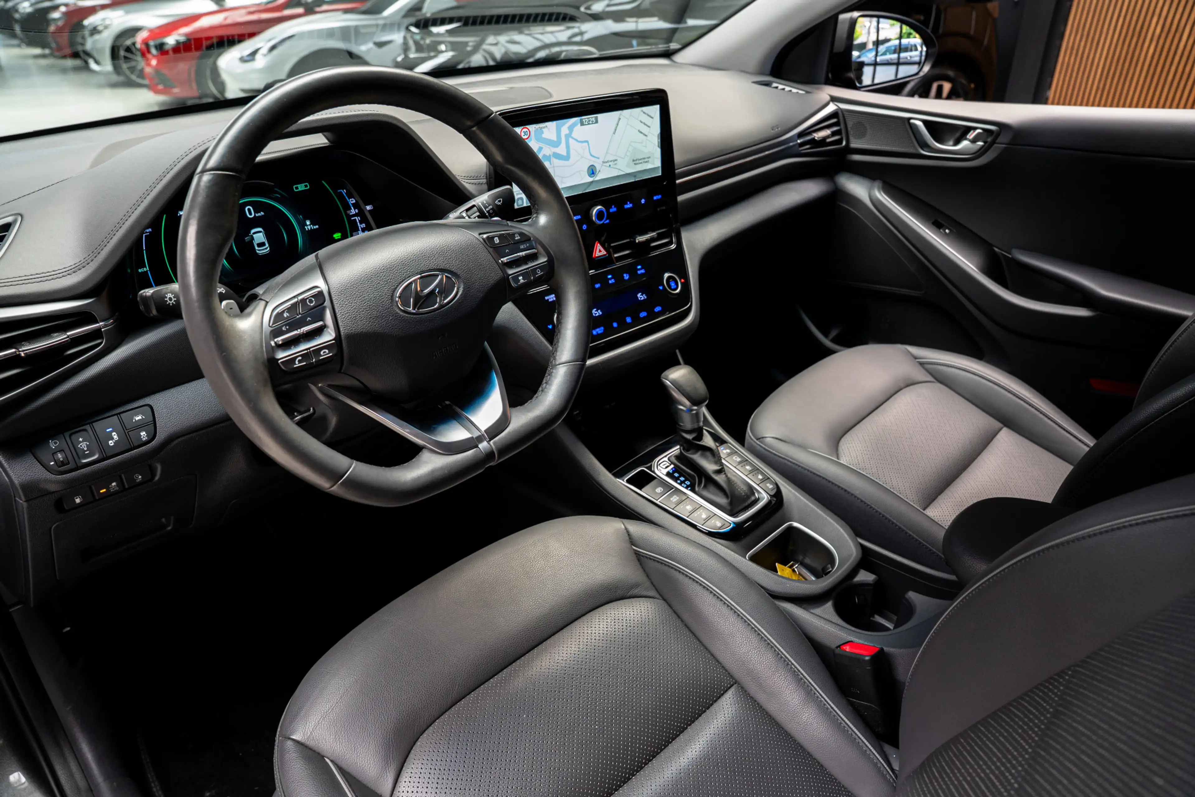 Hyundai IONIQ 1.6 GDi PHEV Navi Leer Camera Infinity Stoelventil — photo 9