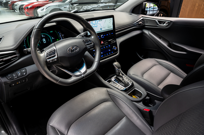 Hyundai IONIQ 1.6 GDi PHEV Navi Leer Camera Infinity Stoelventil — photo 9