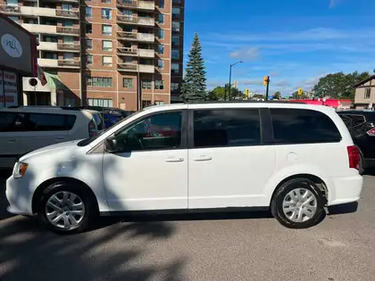 2019 Dodge Grand Caravan SXT FWD