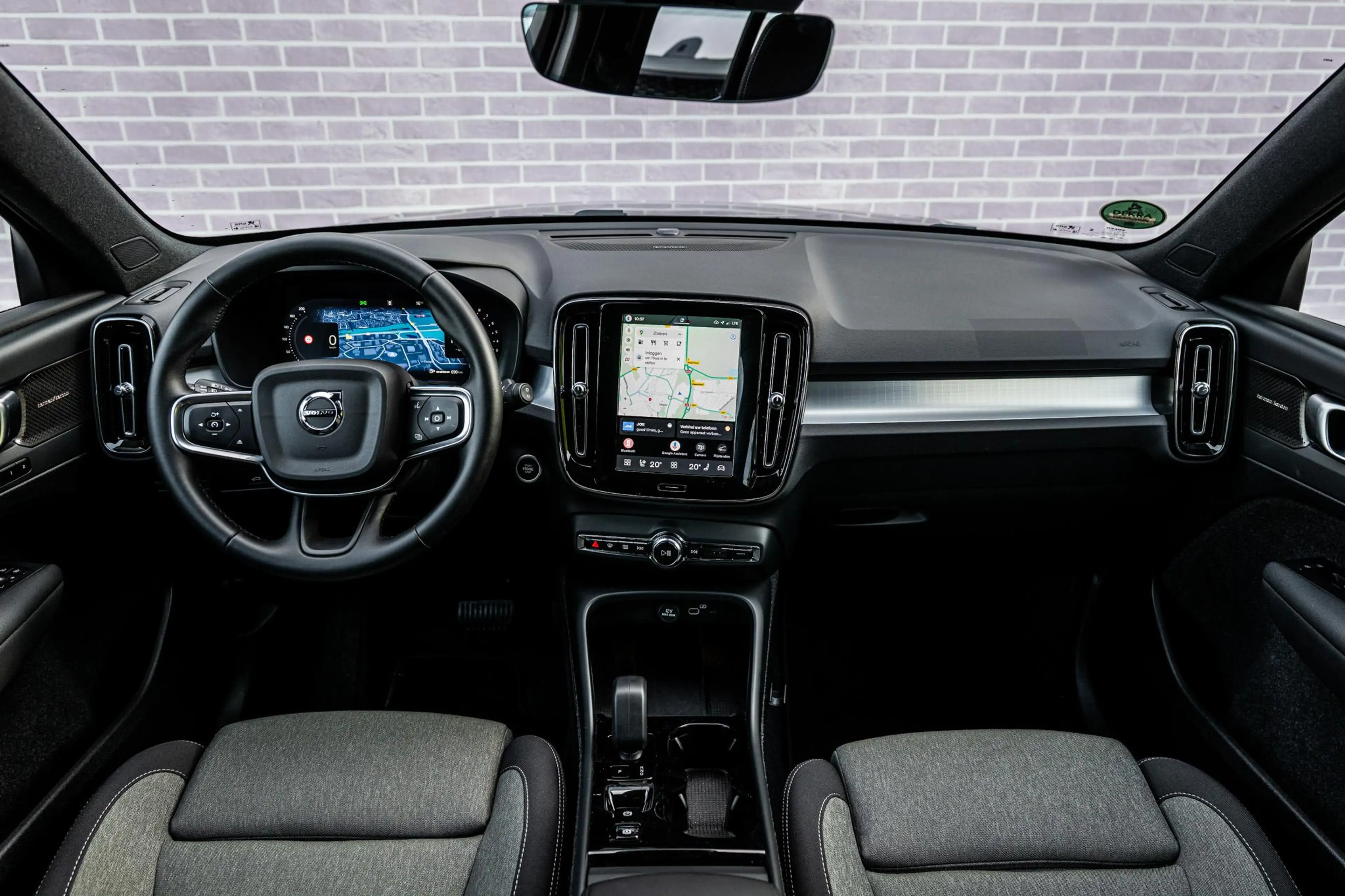 Volvo XC40 2.0 B4 Plus Dark | Trekhaak | Lichtmetalen Velgen — photo 6