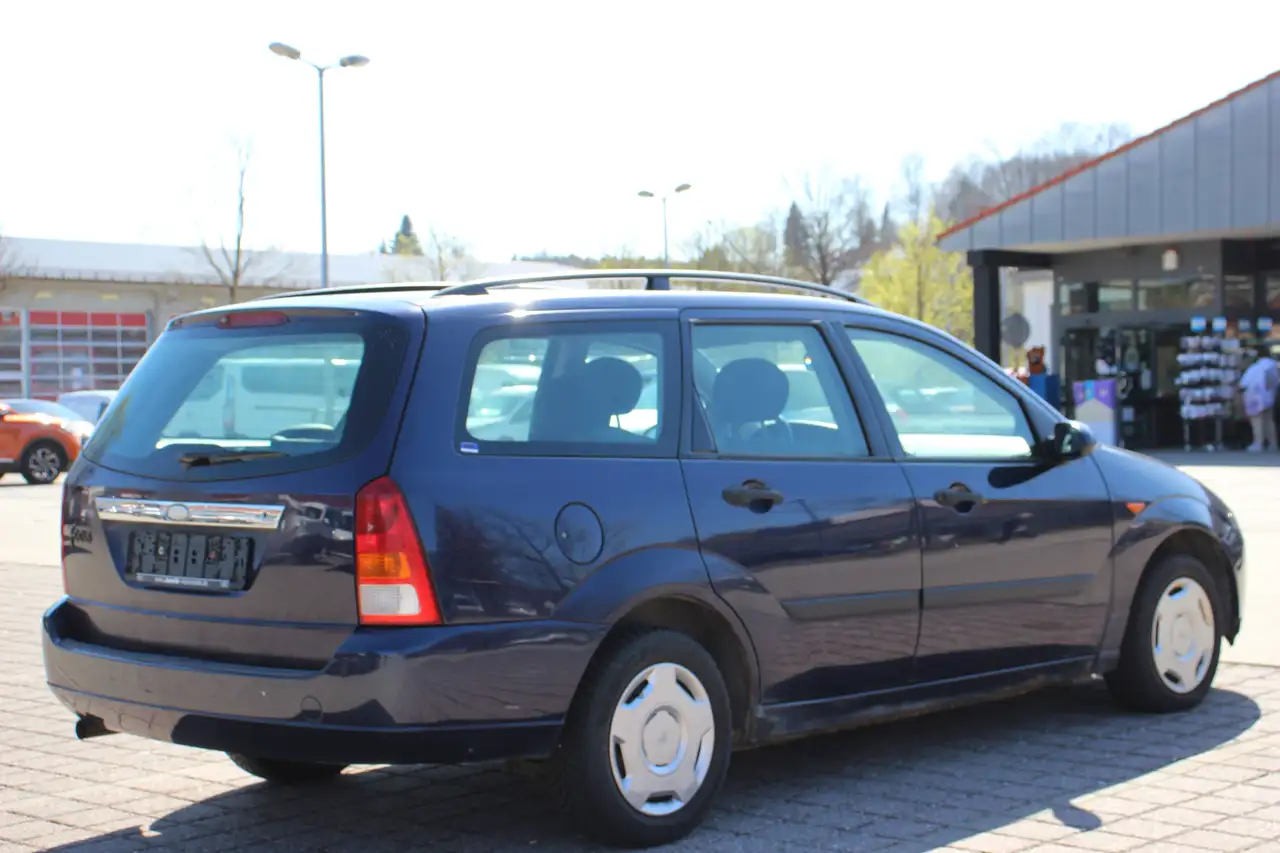 Ford Focus Turnier 1.8i # TÜV 11.2026, foto 4