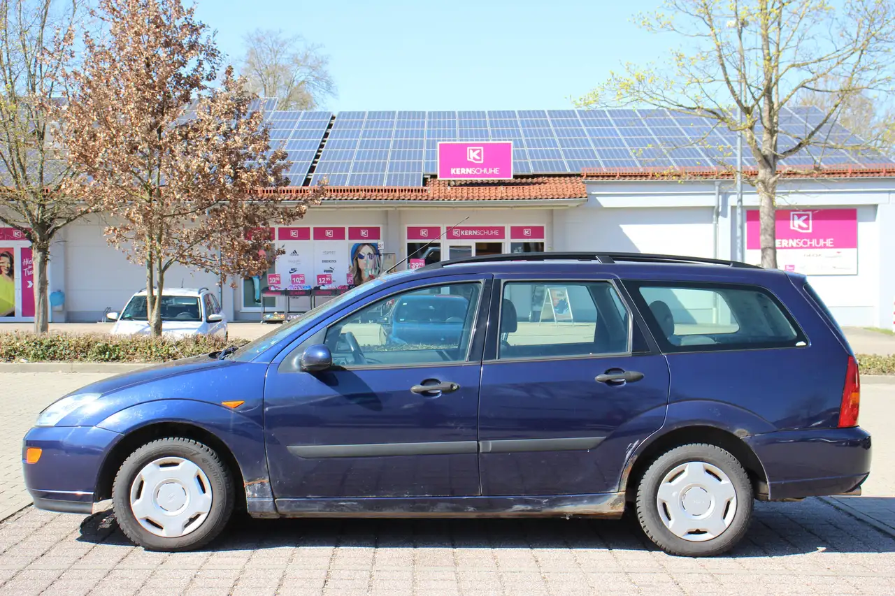 Ford Focus Turnier 1.8i # TÜV 11.2026, foto 2
