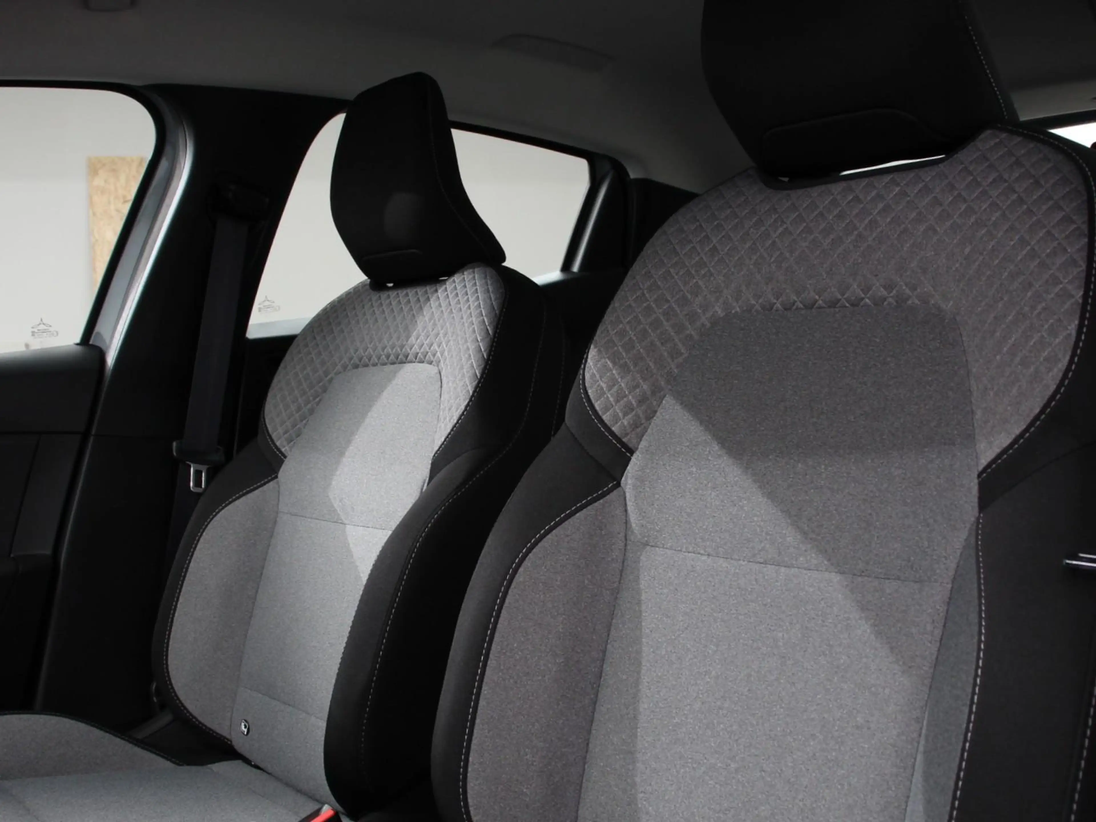 Renault Clio 1.0 TCe 90 GPF evolution Navigatie Apple Carplay/A — photo 10