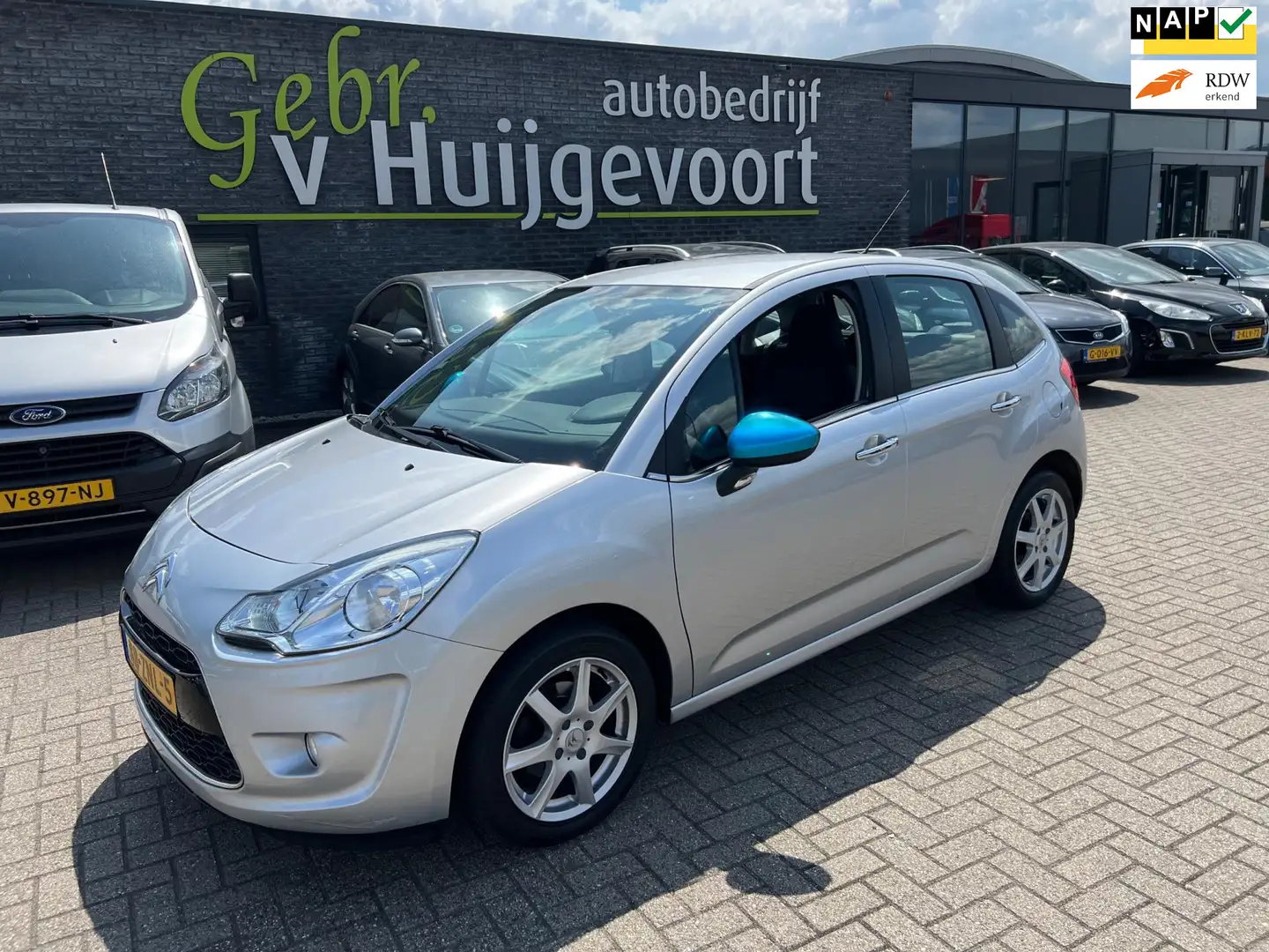 Citroen C3 1.2 VTi Coll. Light Gris - 1