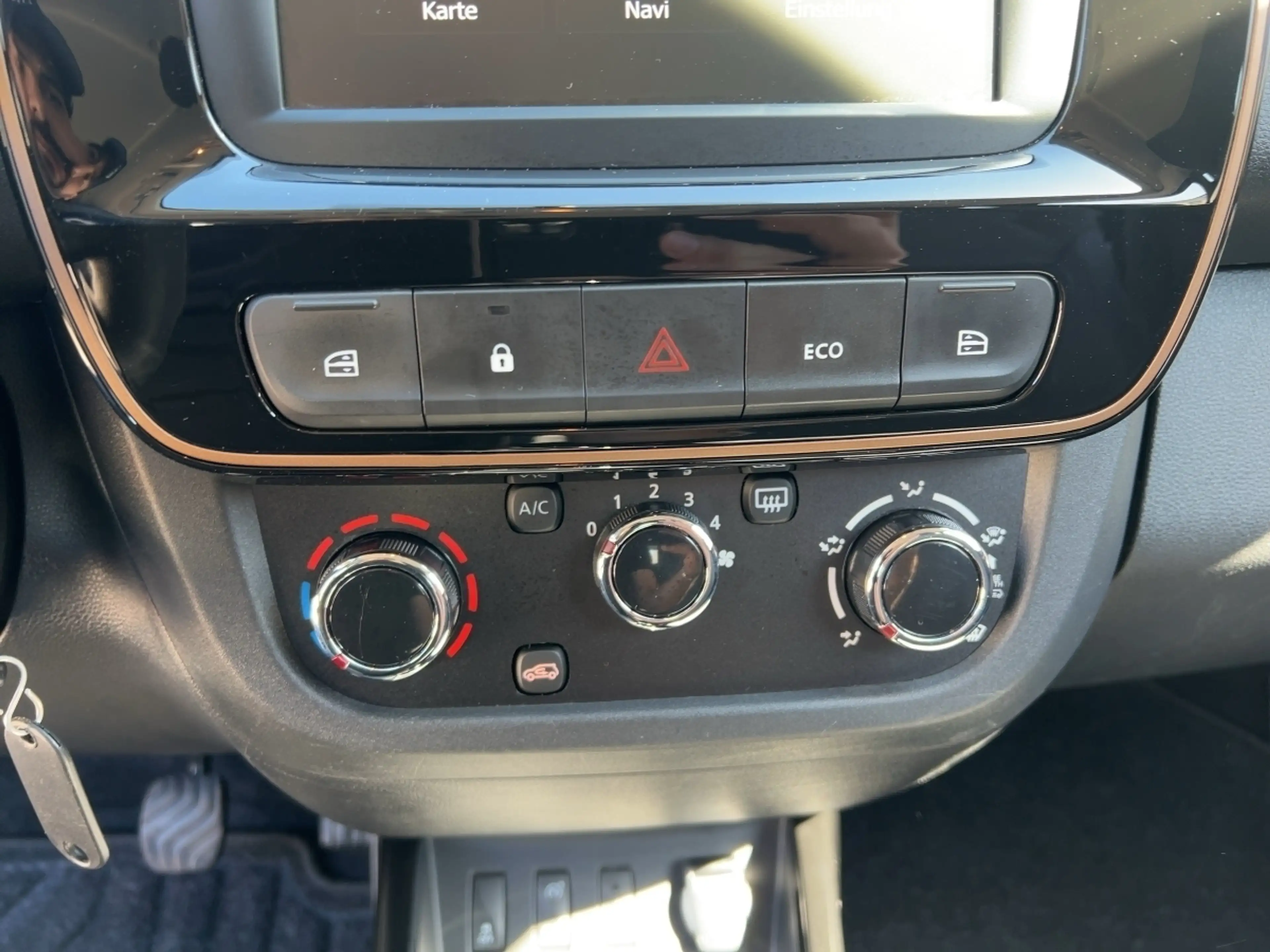 Dacia Spring Electric Extreme — photo 13
