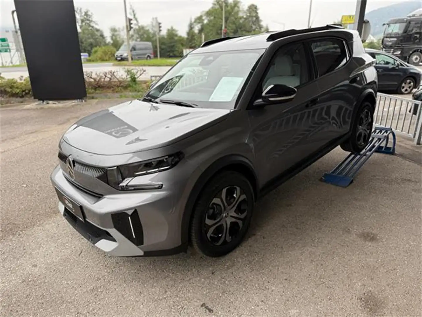 Citroen C3 Aircross Turbo 100 S&S 6-Gang-Manuell You + Plu Grijs - 2