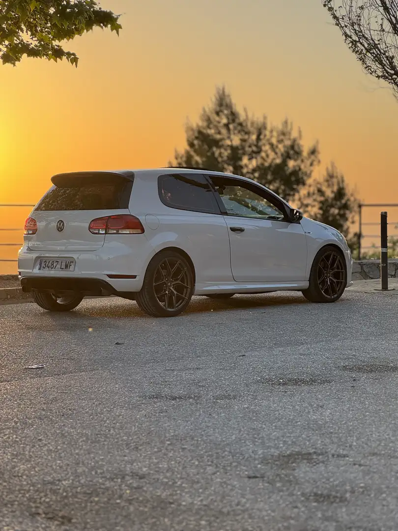 Volkswagen Golf GTI 2.0 TSI - 1