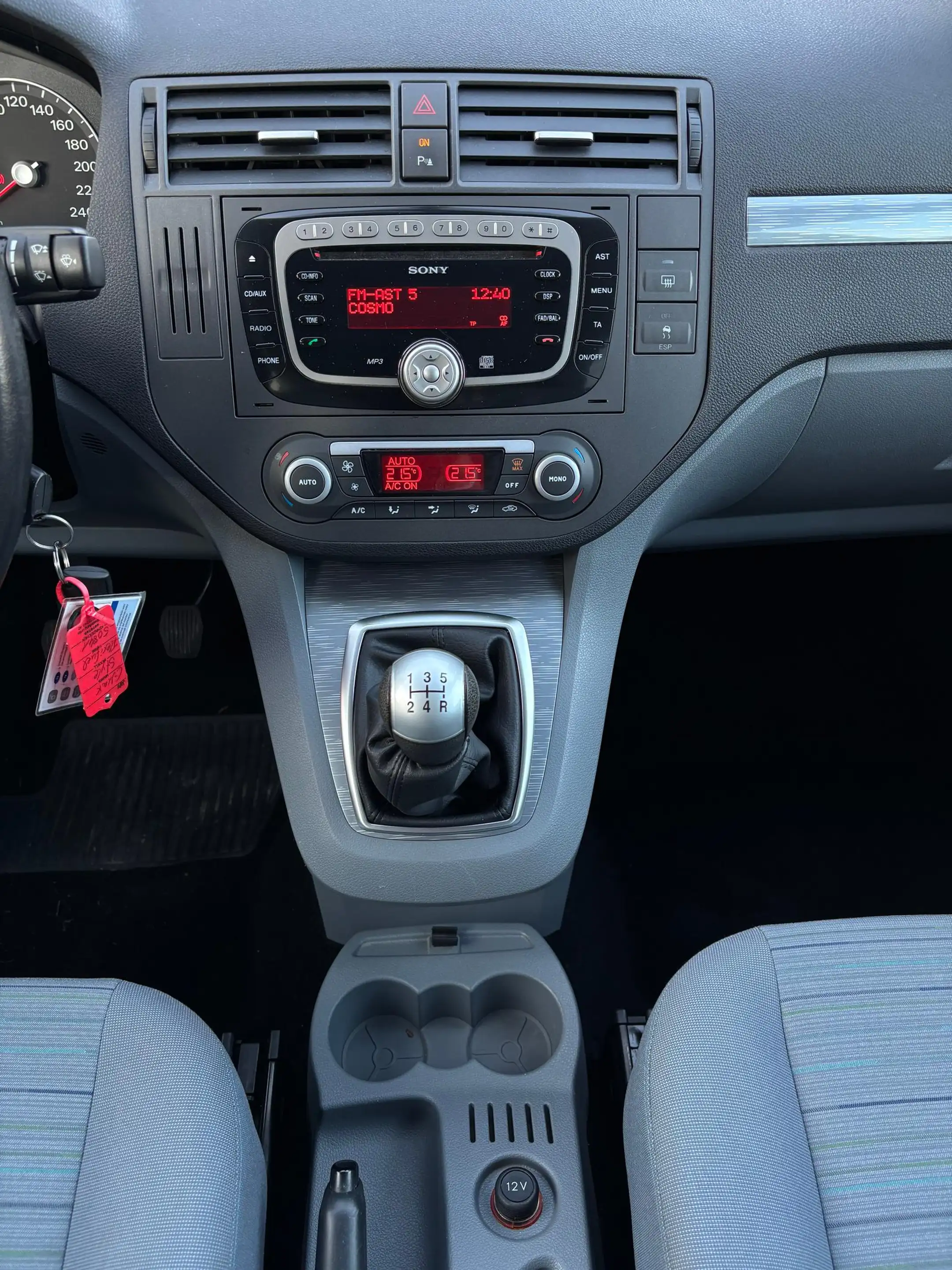 Ford C-Max 1.8 Style — photo 13