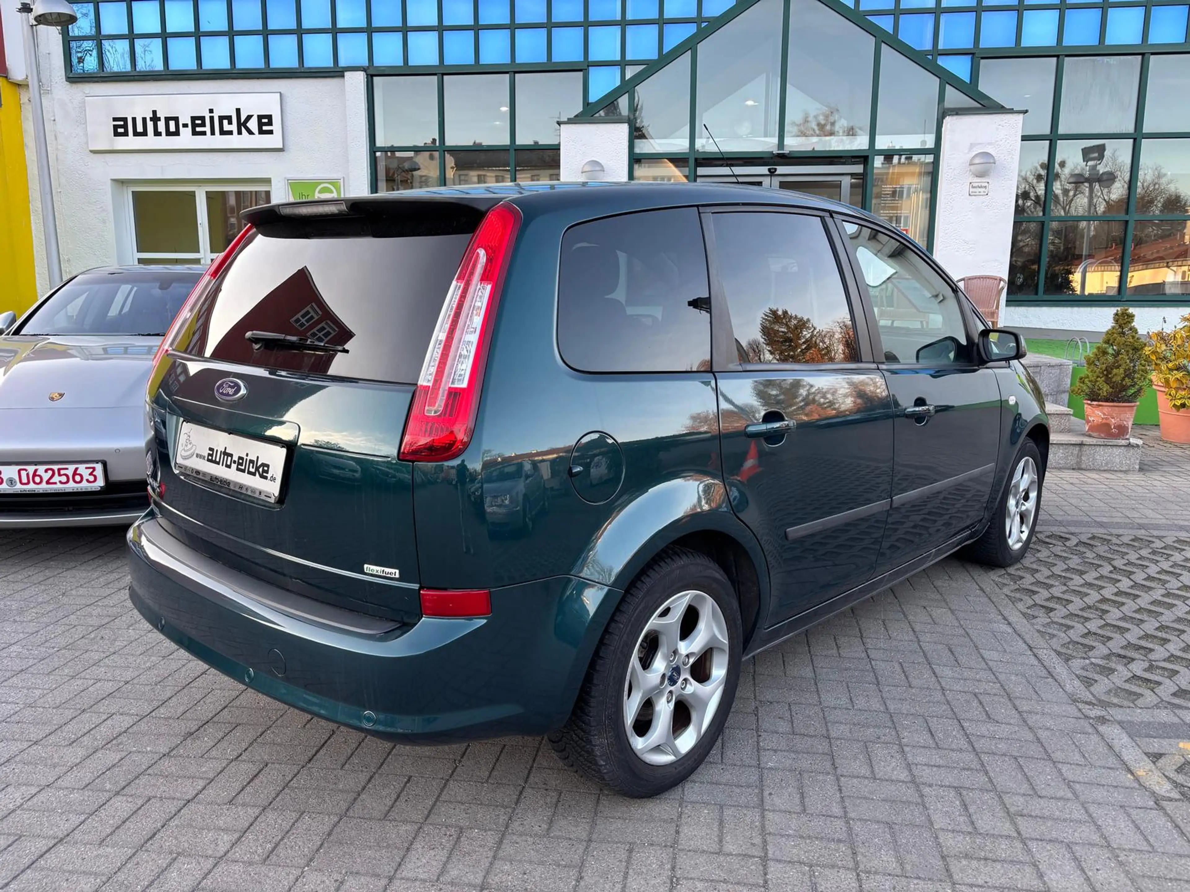 Ford C-Max 1.8 Style — photo 9