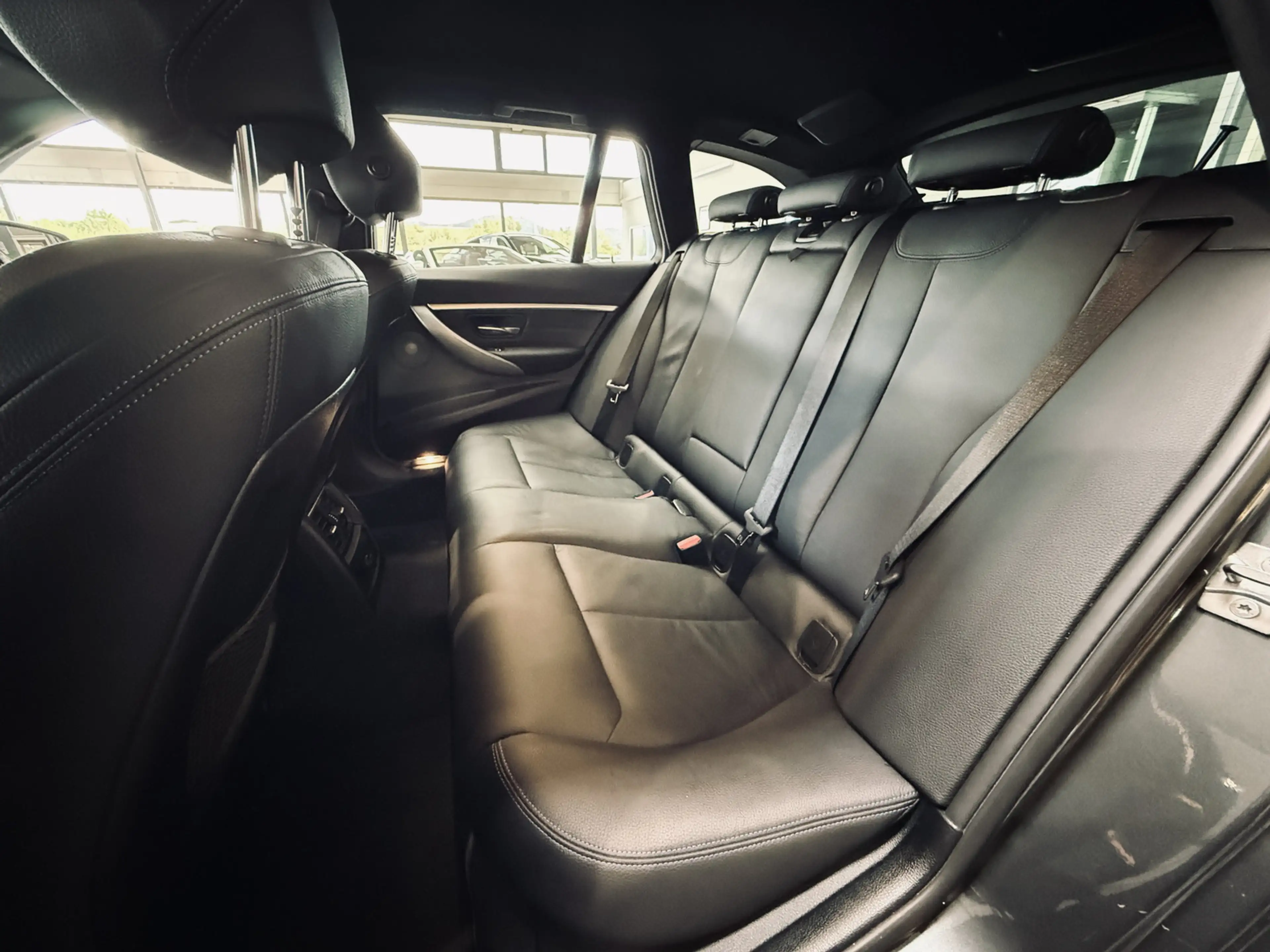 BMW 340 i xDrive M Sport Shadow |Kamera|SHZ|Harman-Kardon| — photo 13