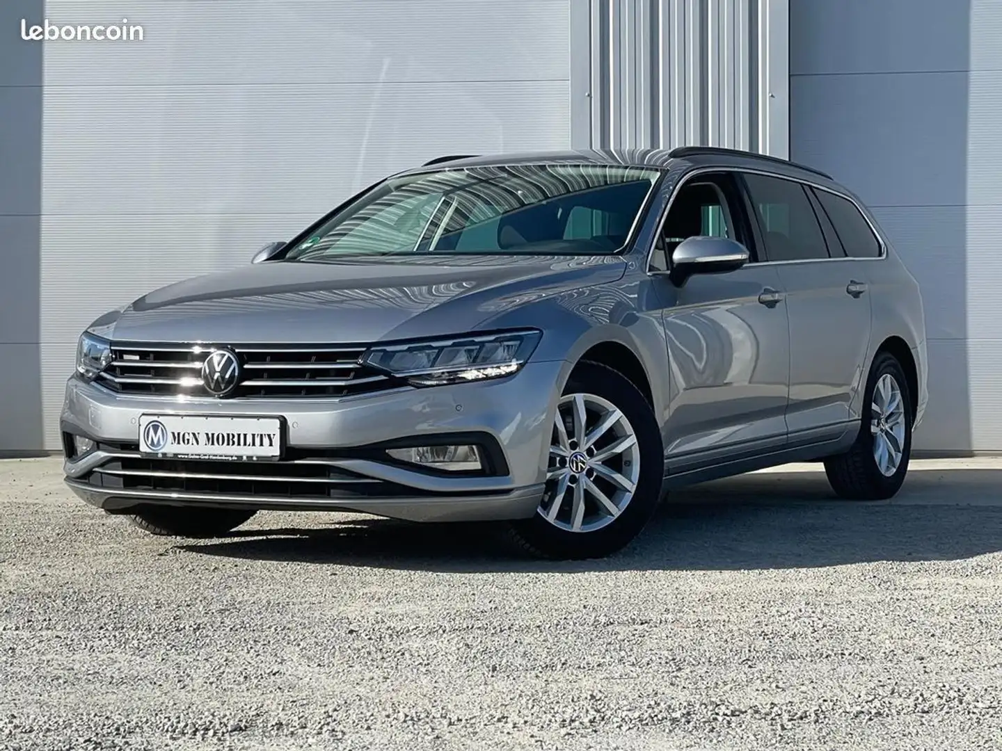 Volkswagen Passat SW 2.0 TDI 150 DSG7 Szary - 1