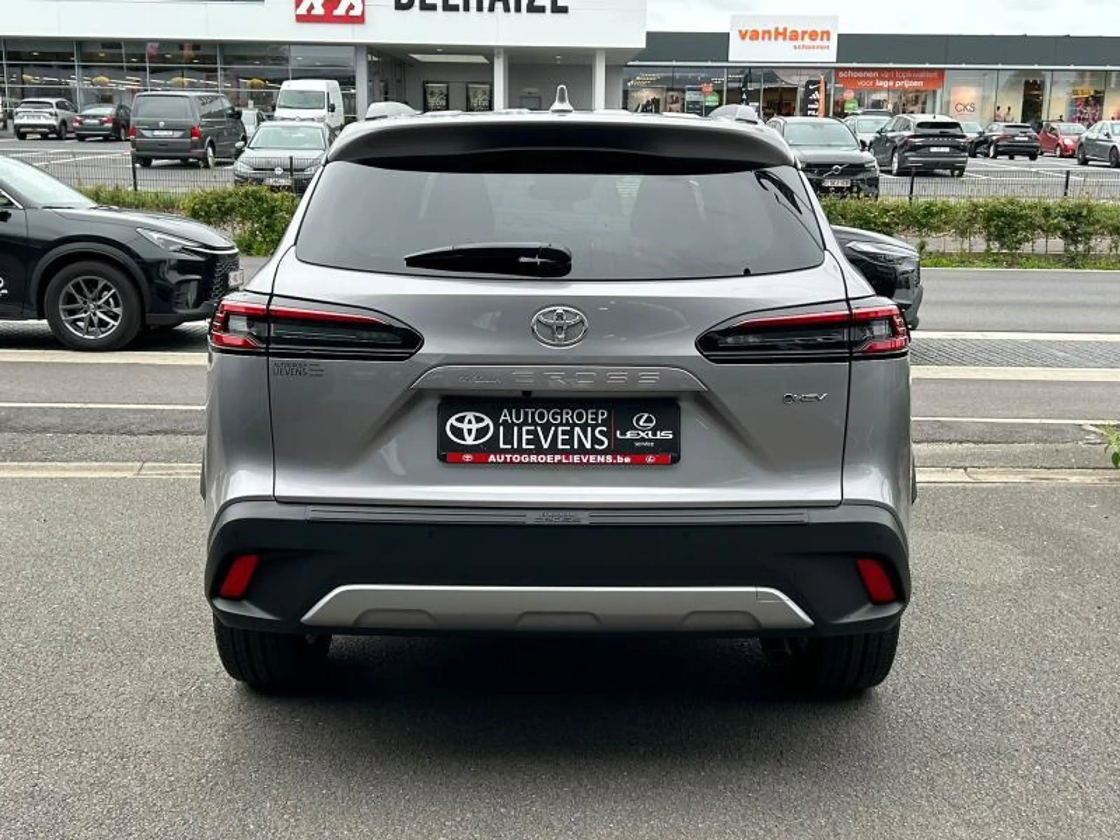 Toyota Corolla Cross 2.0HYB STYLE + SUN PACK — photo 5