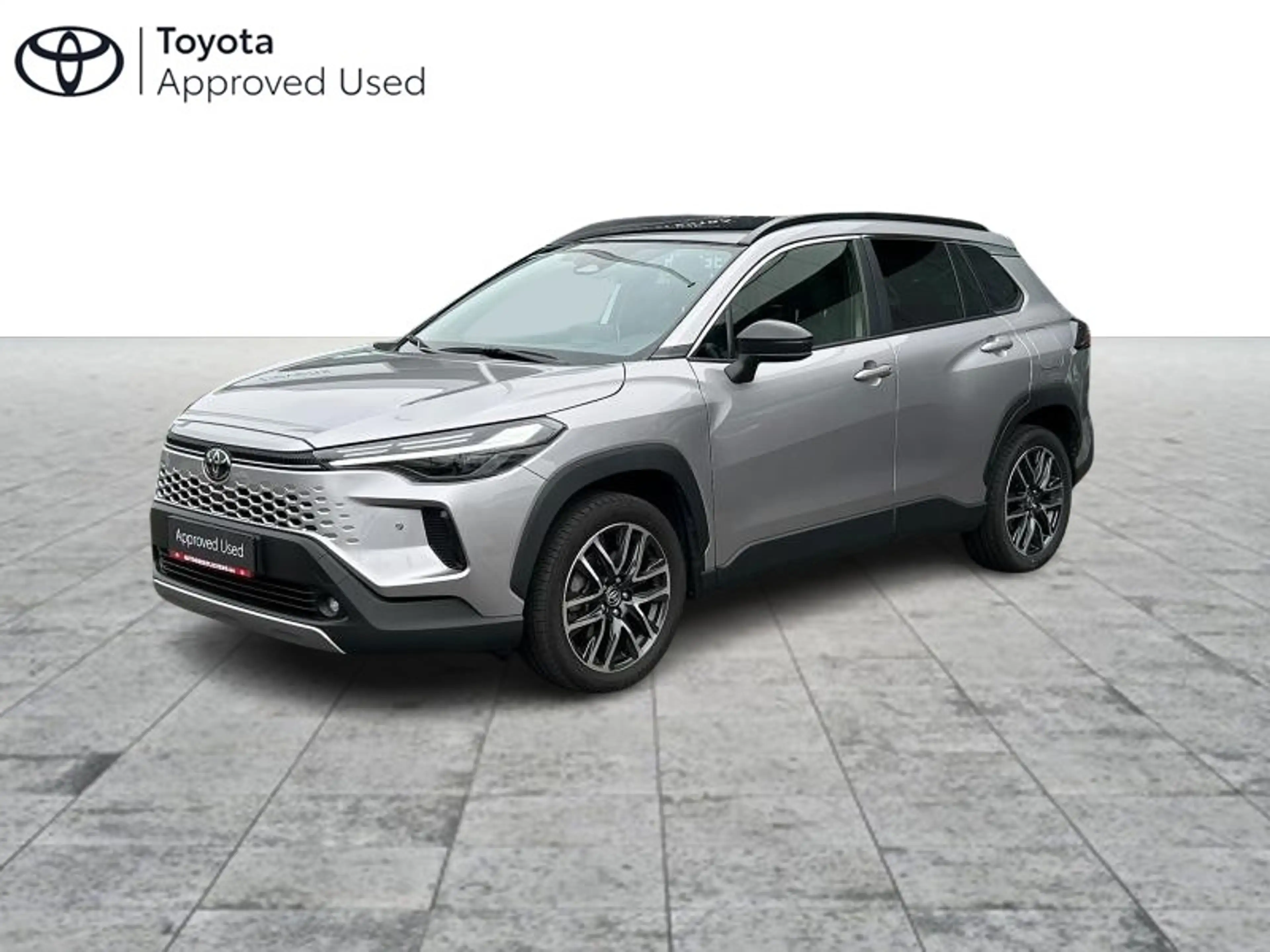 Toyota Corolla Cross 2.0HYB STYLE + SUN PACK
