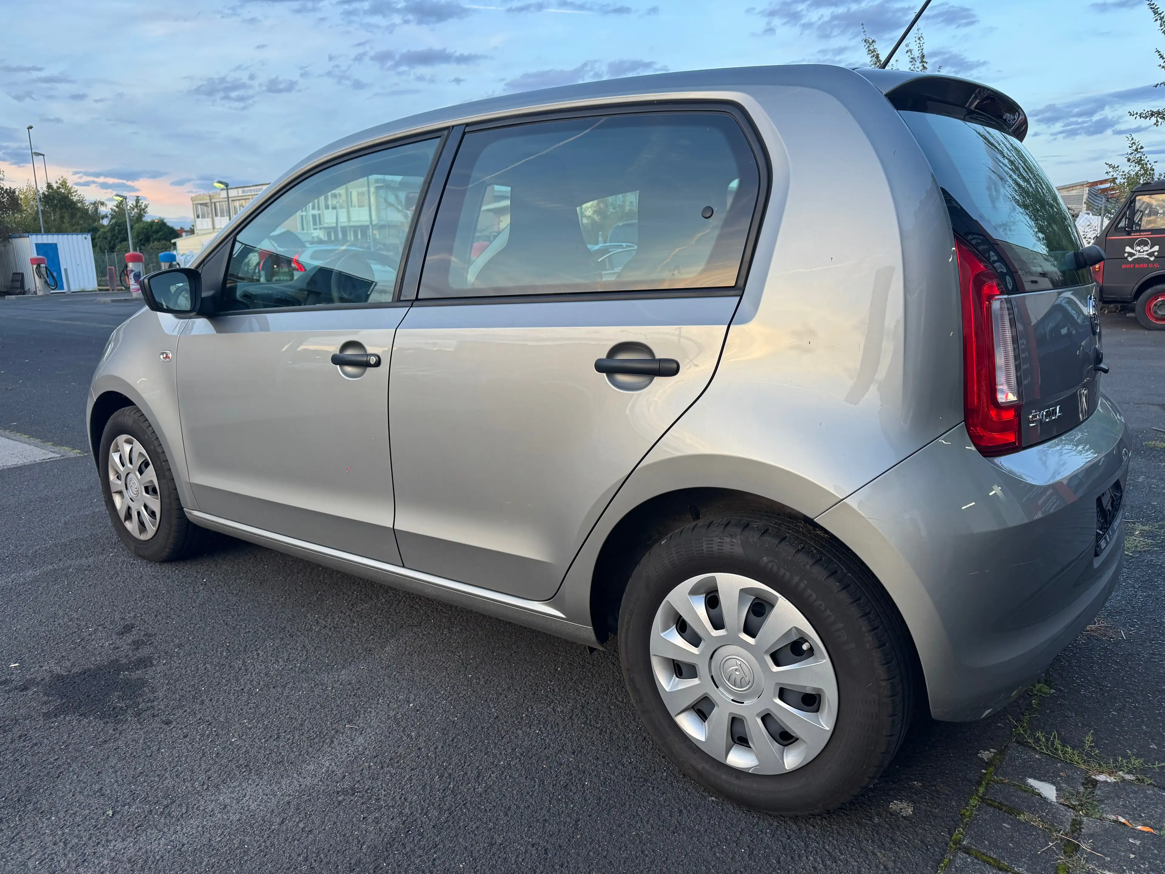 Skoda Citigo Active, Klima, Scheckheft gepflegt, TÜV Neu, 1 Jahr Premium Garantie — photo 6