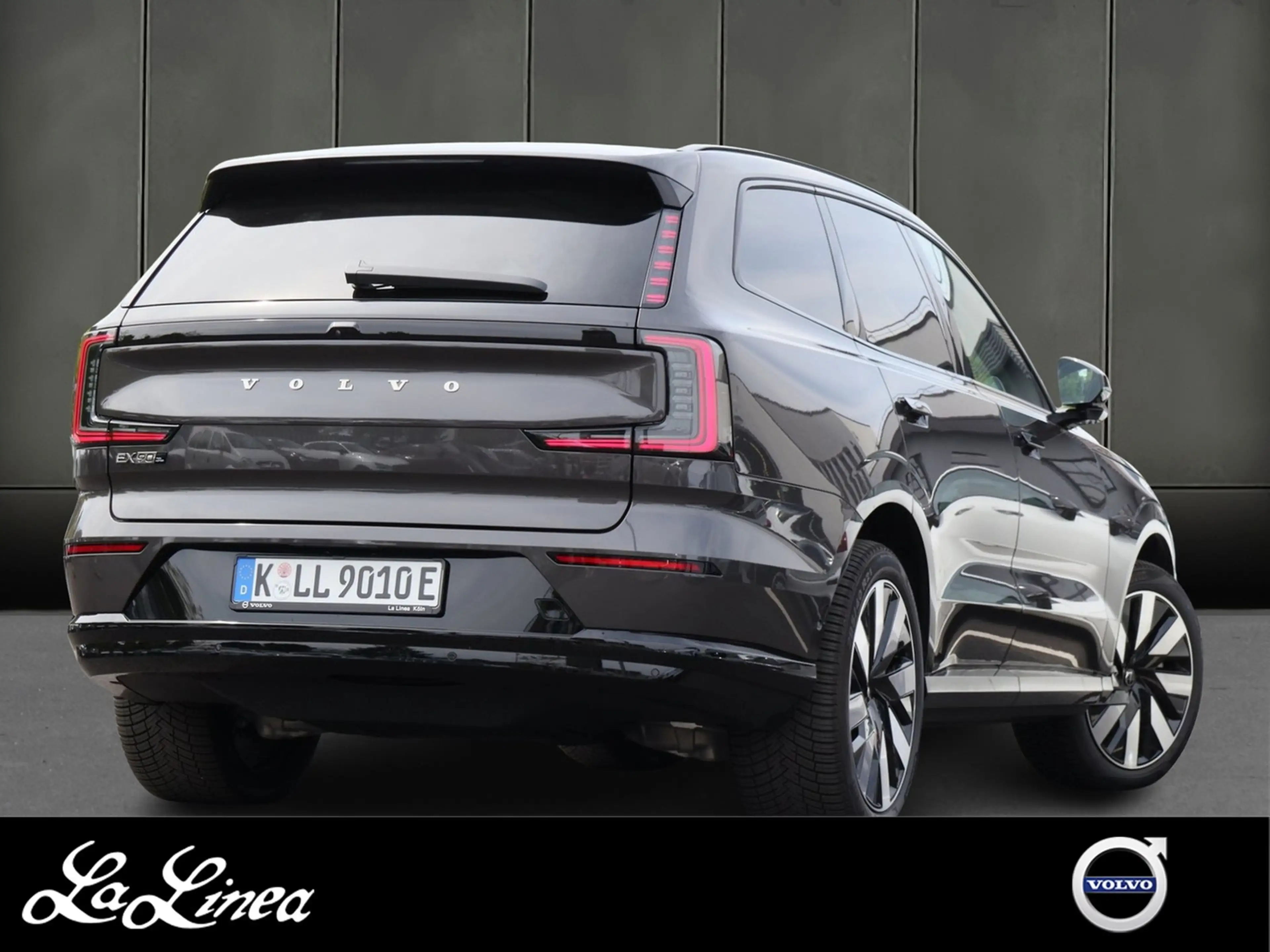 Volvo EX90 Twin Motor AWD Plus NP:99.990,-//AHK/Pilot Assi... — photo 2