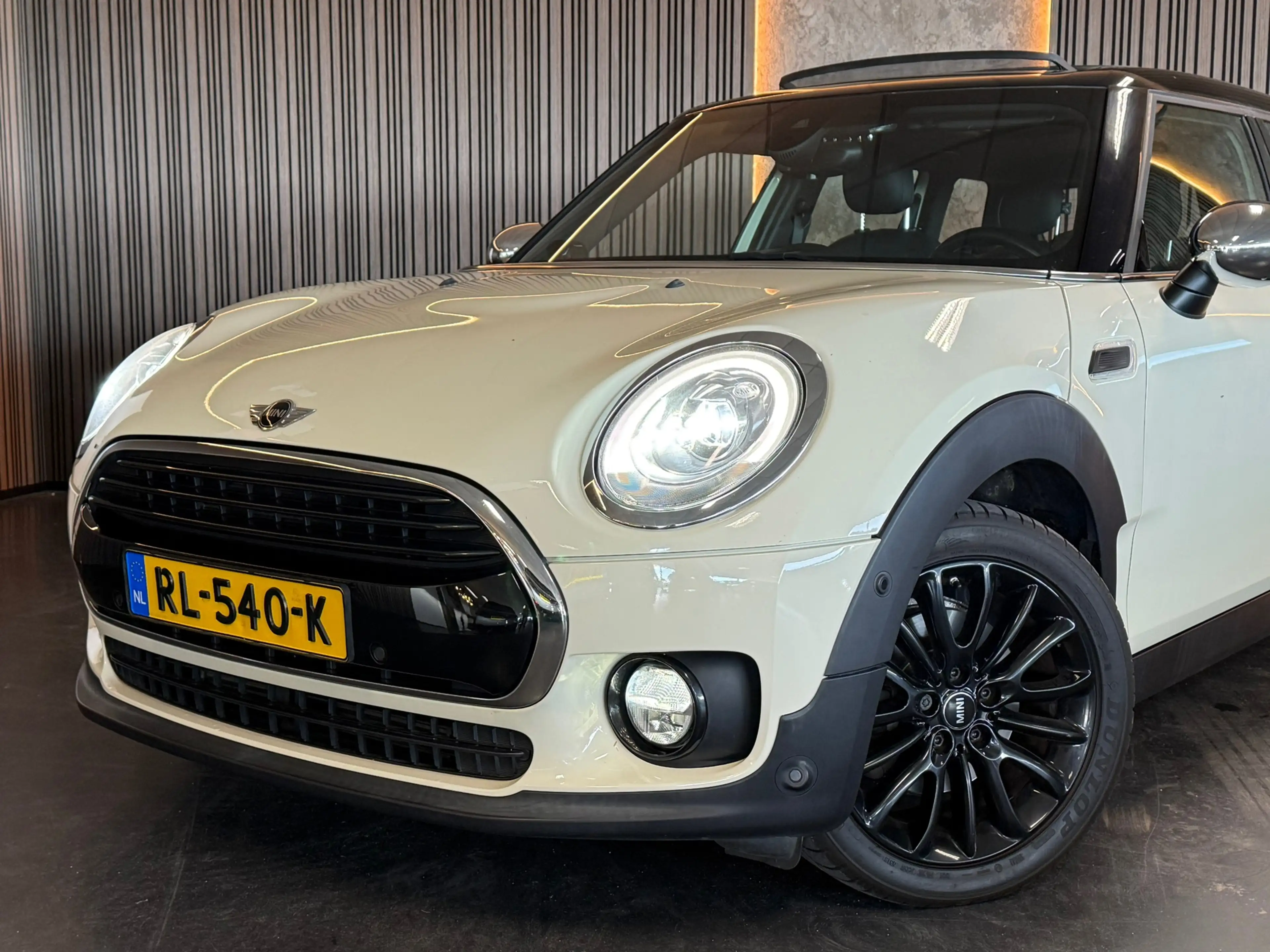 MINI Cooper Clubman 1.5 Chili H/K PANO LEDER STOELVERW NAP — photo 2