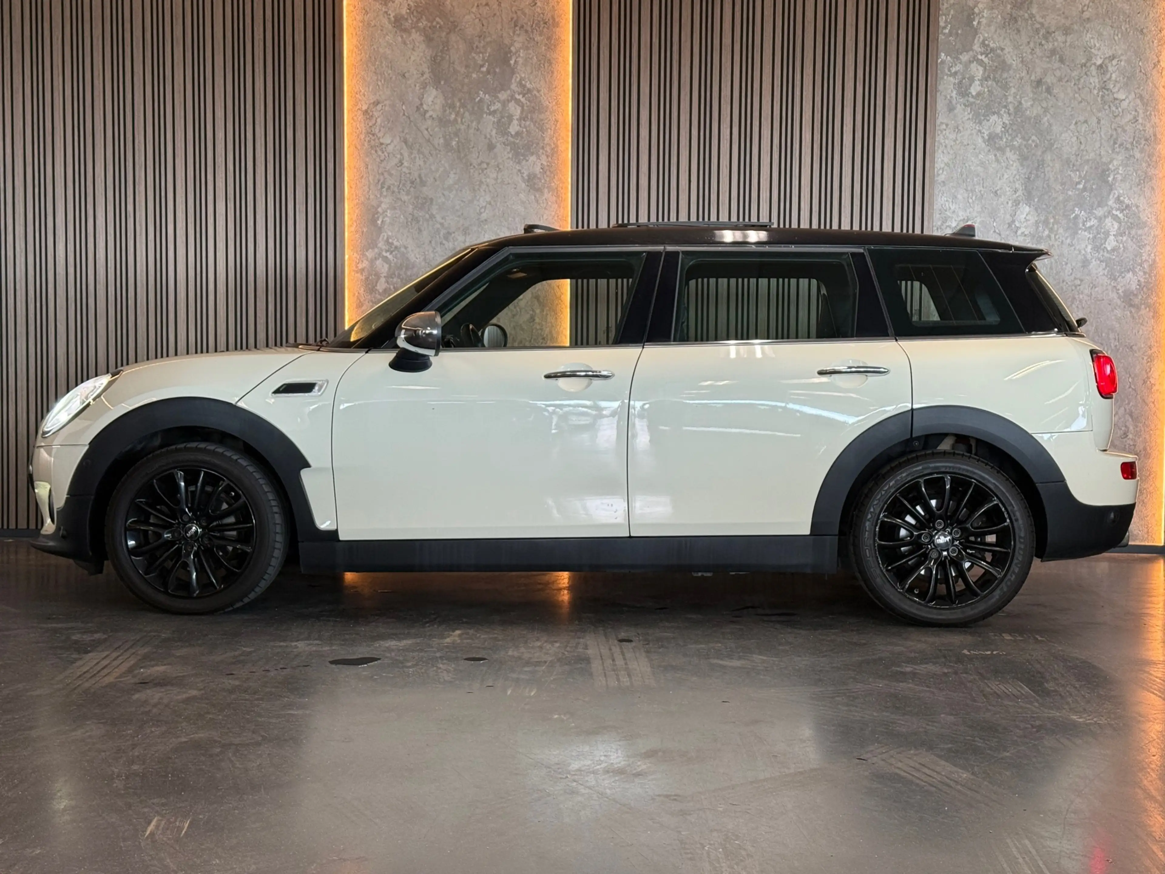 MINI Cooper Clubman 1.5 Chili H/K PANO LEDER STOELVERW NAP — photo 8
