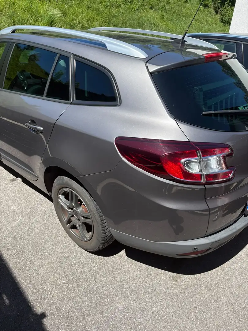 Renault Megane Mégane Grandtour Limited Energy dCi 110 Grau - 2