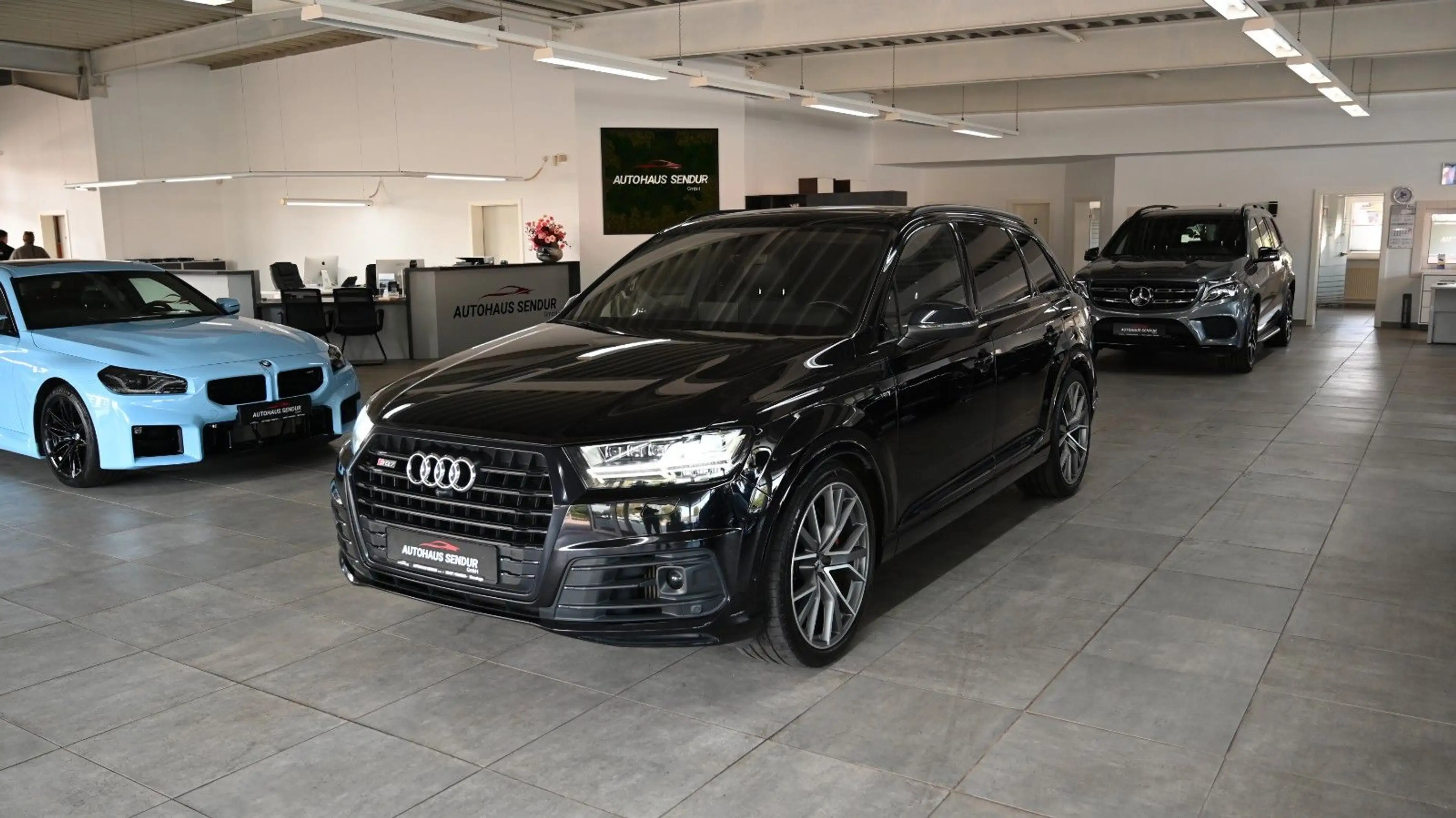 Audi SQ7 4.0 TDI quattro *7-SITZER*AHK*1.HAND — photo 3