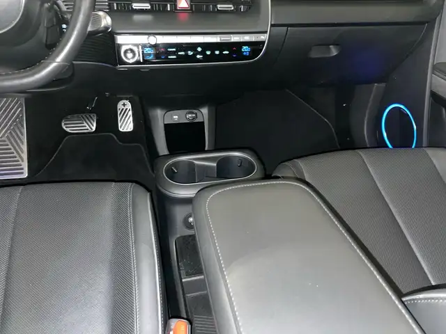Hyundai Ioniq 5 view 10