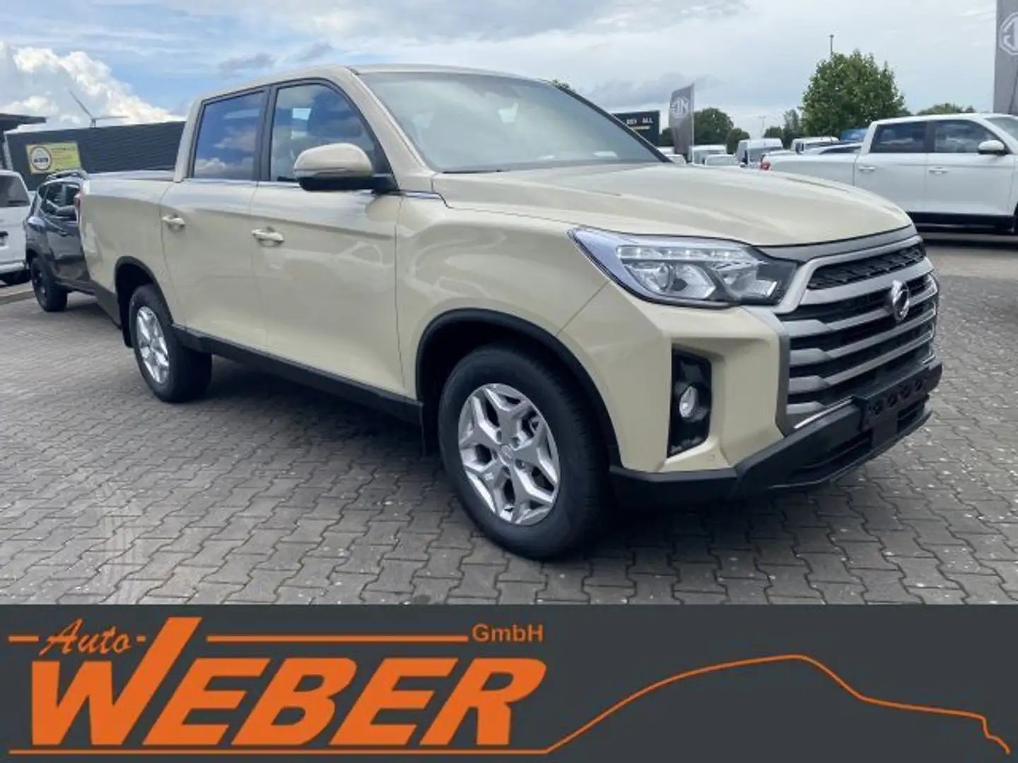 KGM Sonstige Musso Grand 2.2 4WD Style Automatik Leder Beige - 2