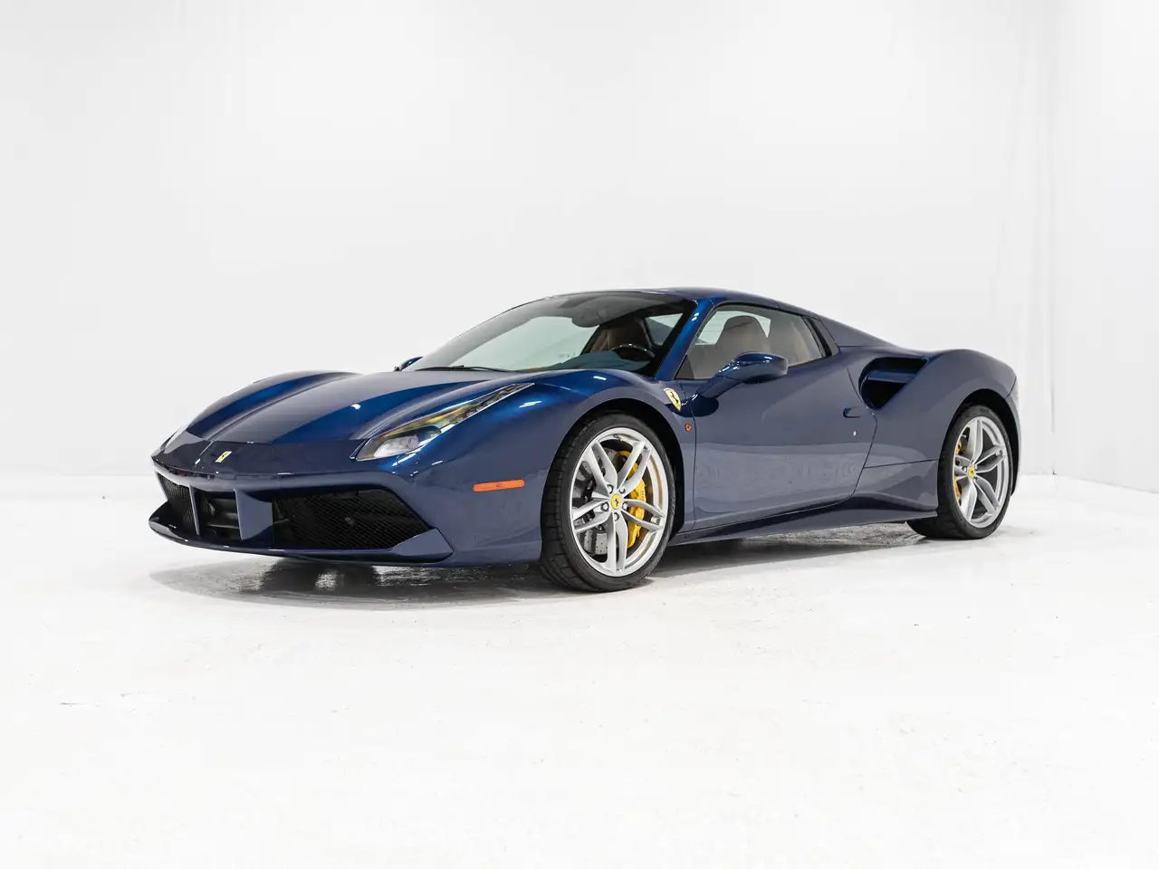 Ferrari 488 снимка Ferrari 488