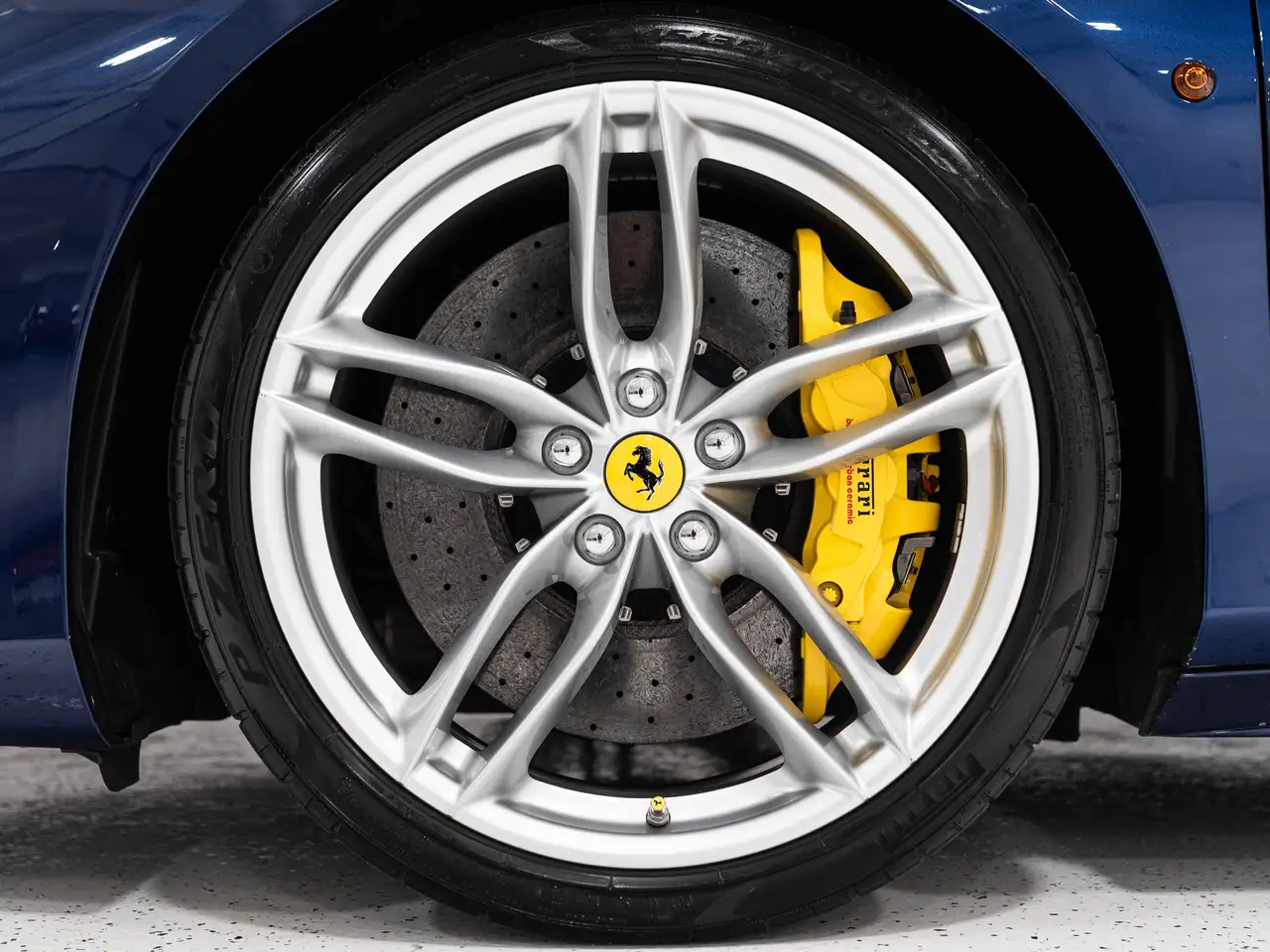 Ferrari 488 снимка Ferrari 488