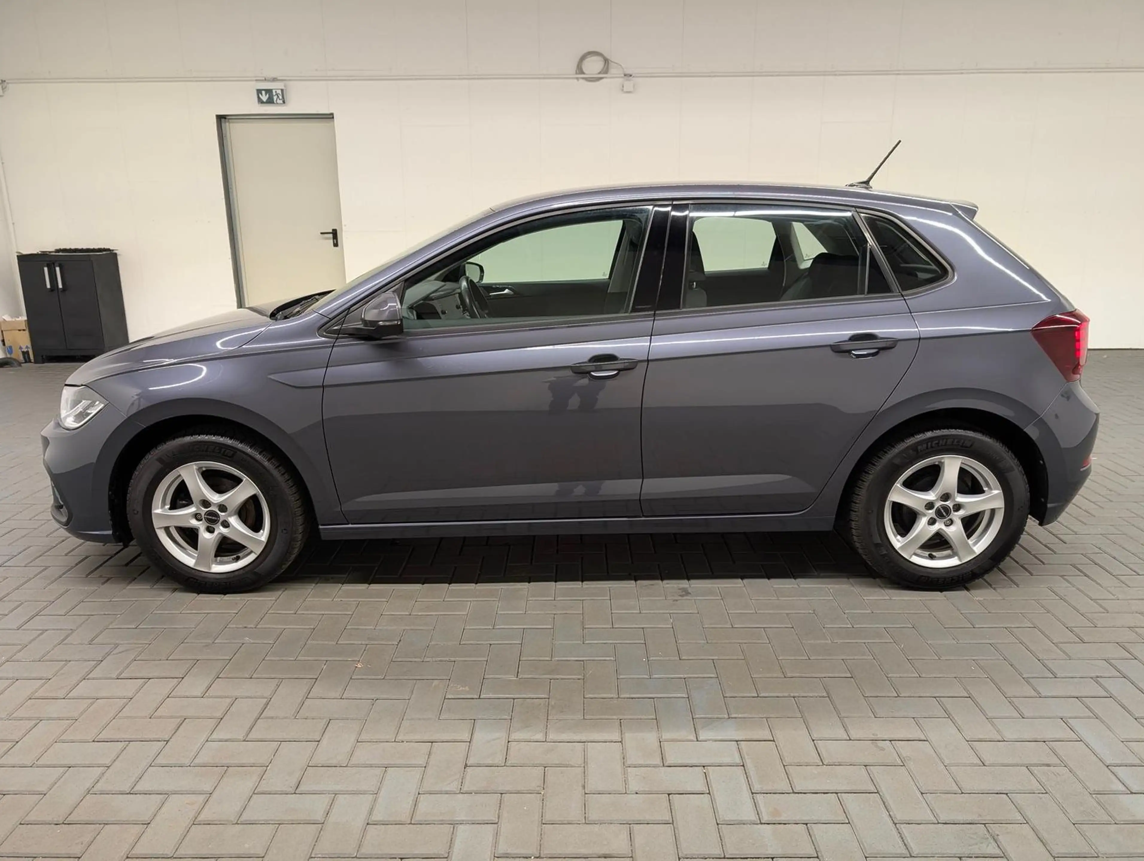 Volkswagen Polo LED/Navi/Klimaaut/AHK/SHZ/Kam/Limiter/VirCo — photo 2