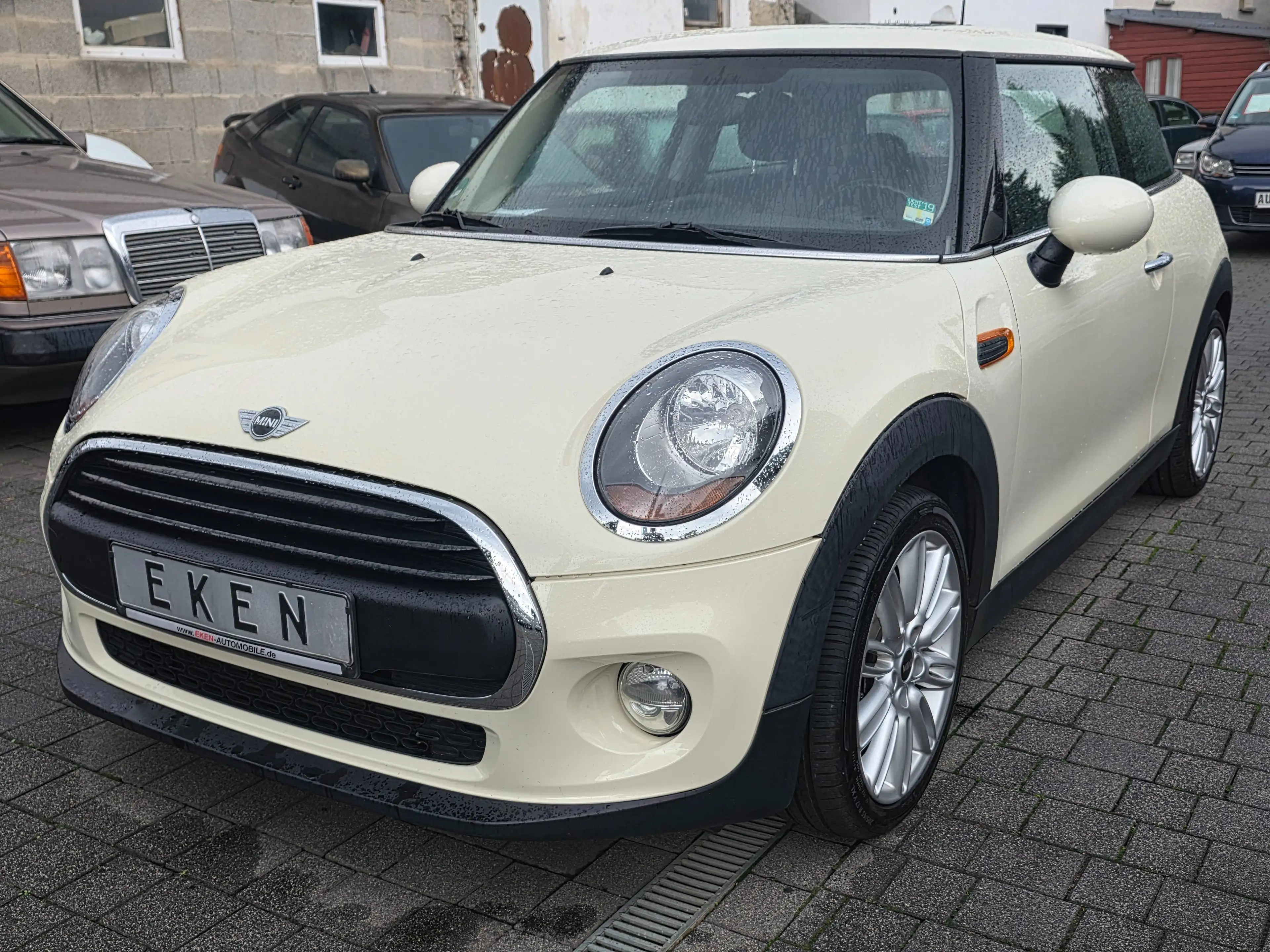 MINI One One 1.2 Panorama