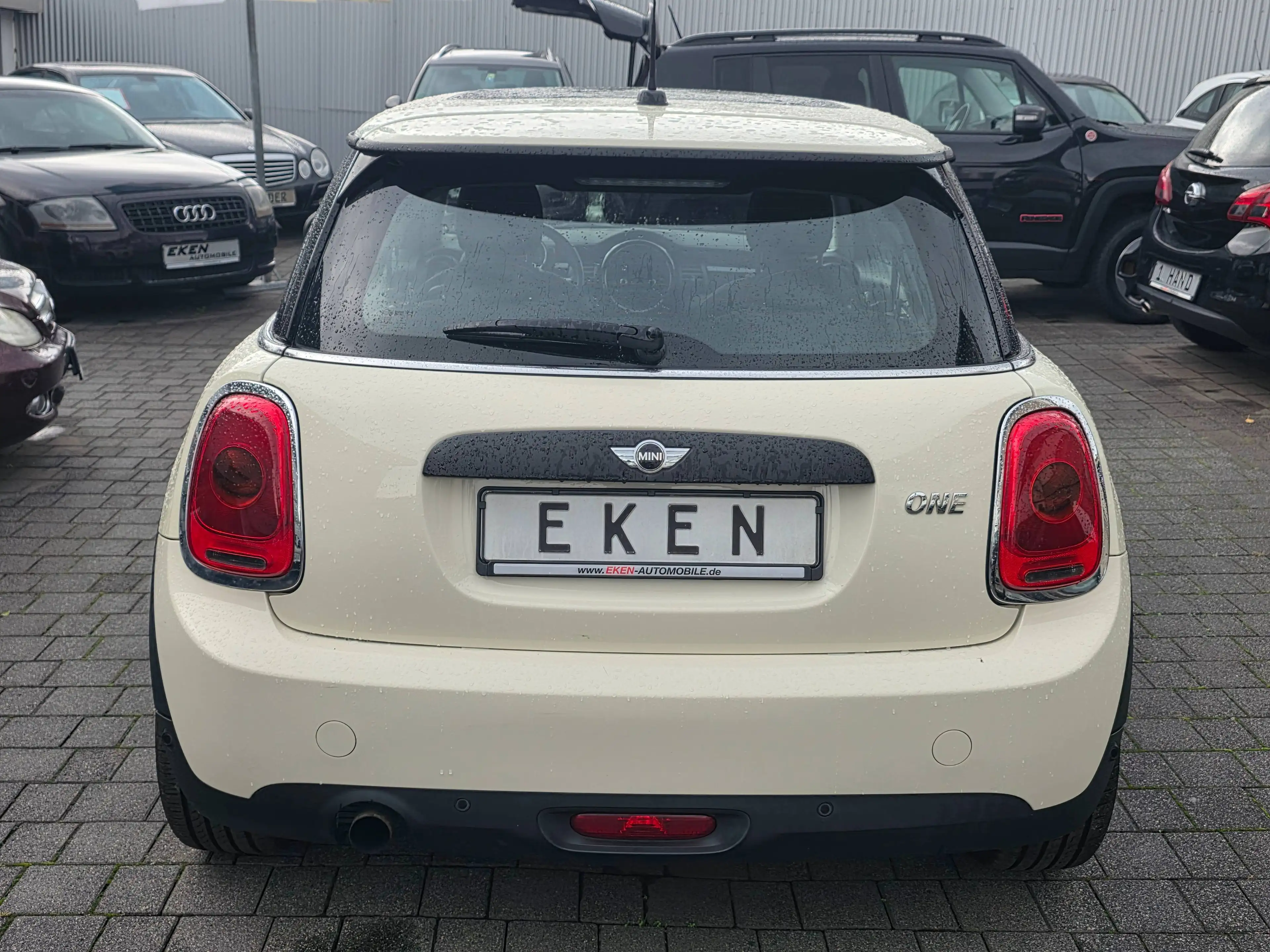 MINI One One 1.2 Panorama — photo 3