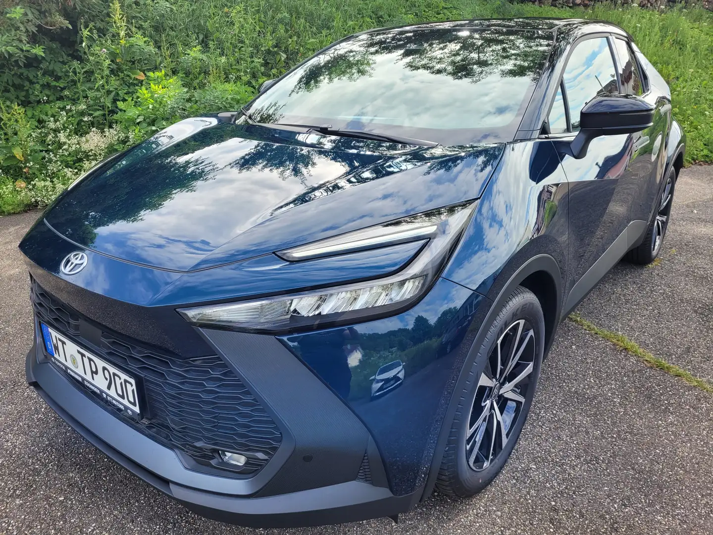 Toyota C-HR Hybrid Team D. Navi/Sitzhzg./SmartKey/AndroidA Blau - 1