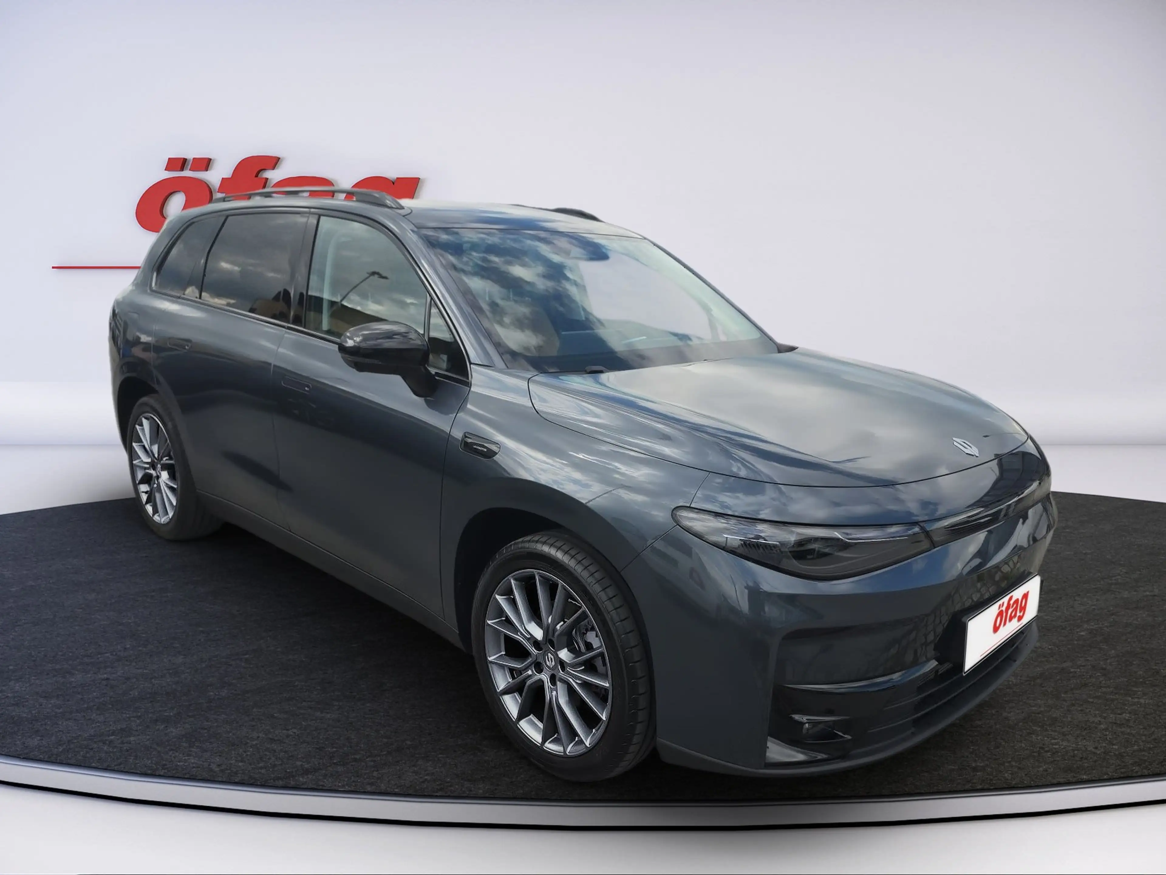 Leapmotor C10 Hybrid-EV Design inkl Winterkompletträder — photo 7