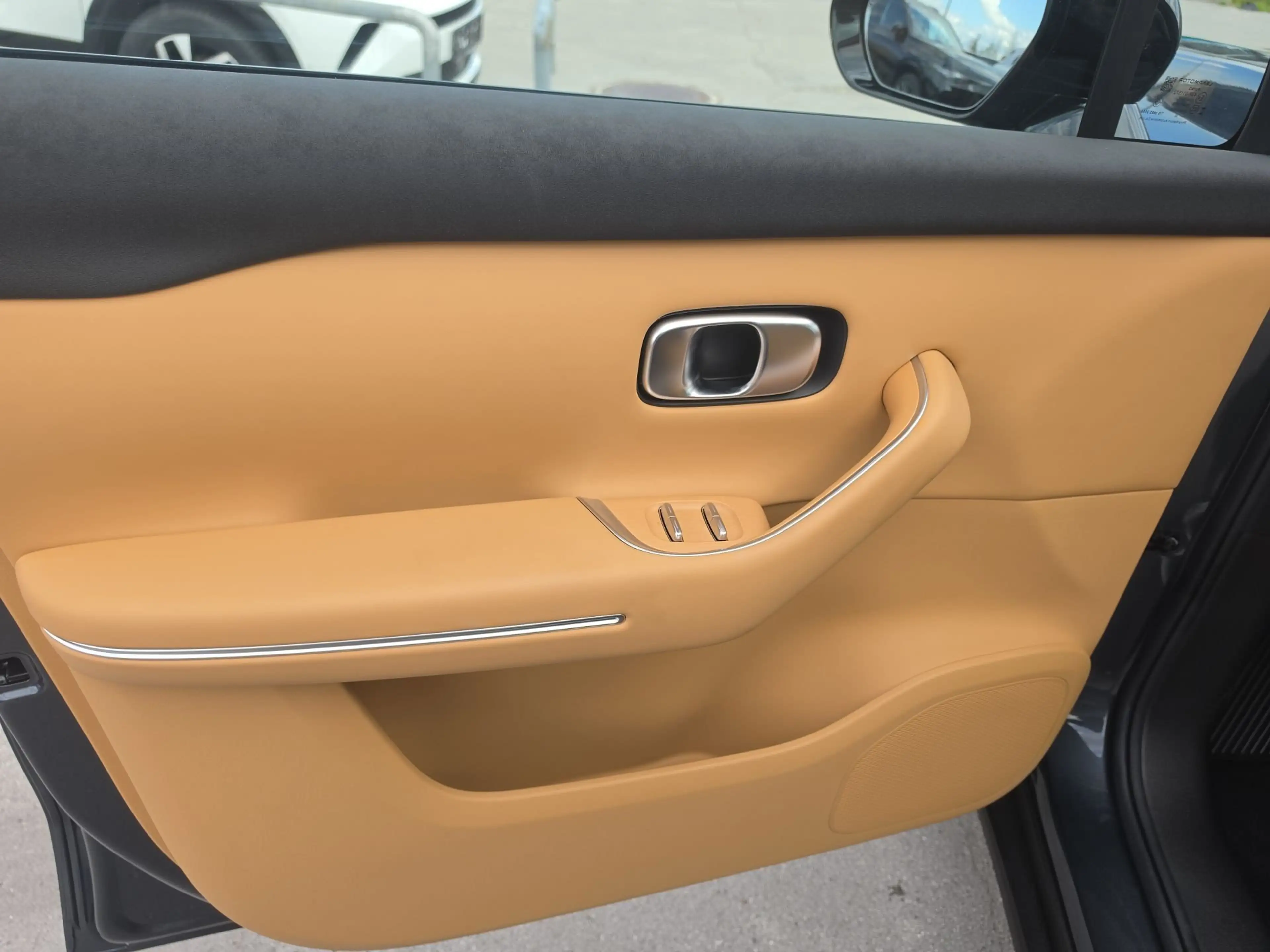 Leapmotor C10 Hybrid-EV Design inkl Winterkompletträder — photo 15