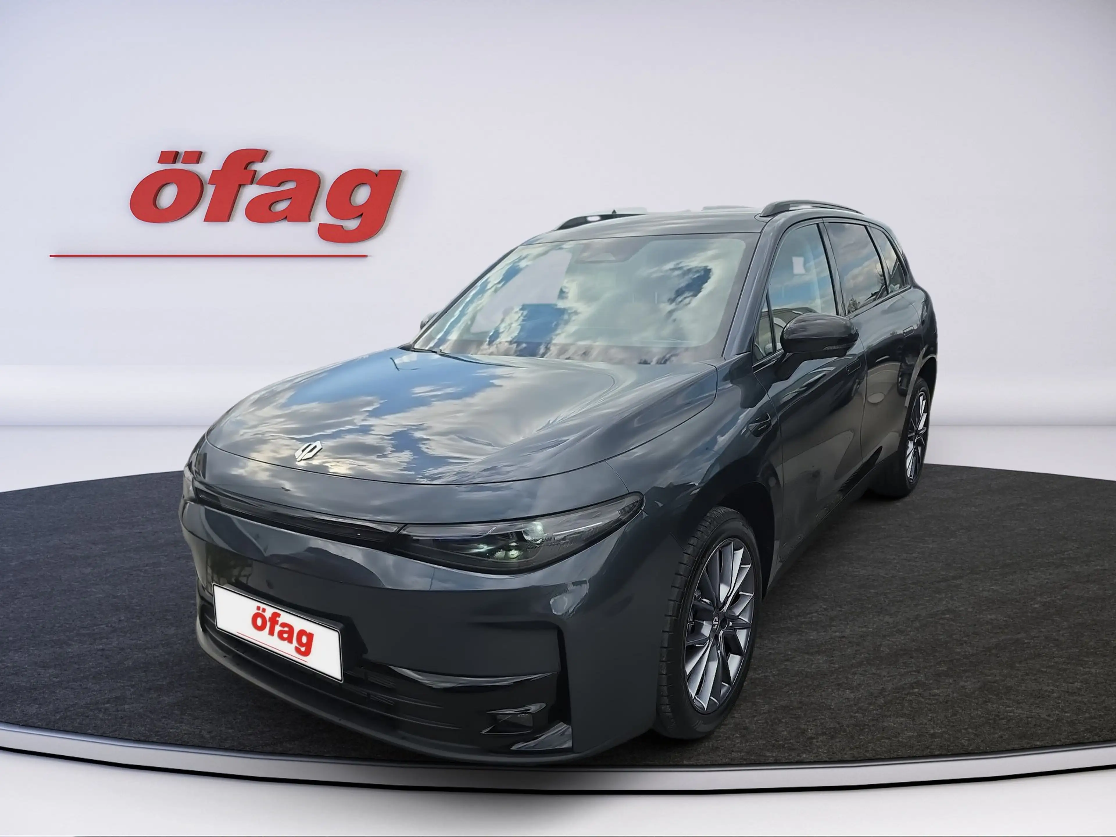 Leapmotor C10 Hybrid-EV Design inkl Winterkompletträder — photo 3