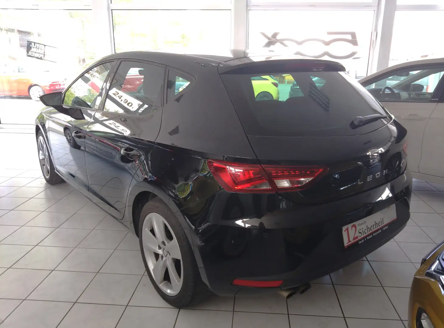 SEAT Leon FR 1.4 TSI ACT LED-Licht Navi Sitzheizung Noir - 2