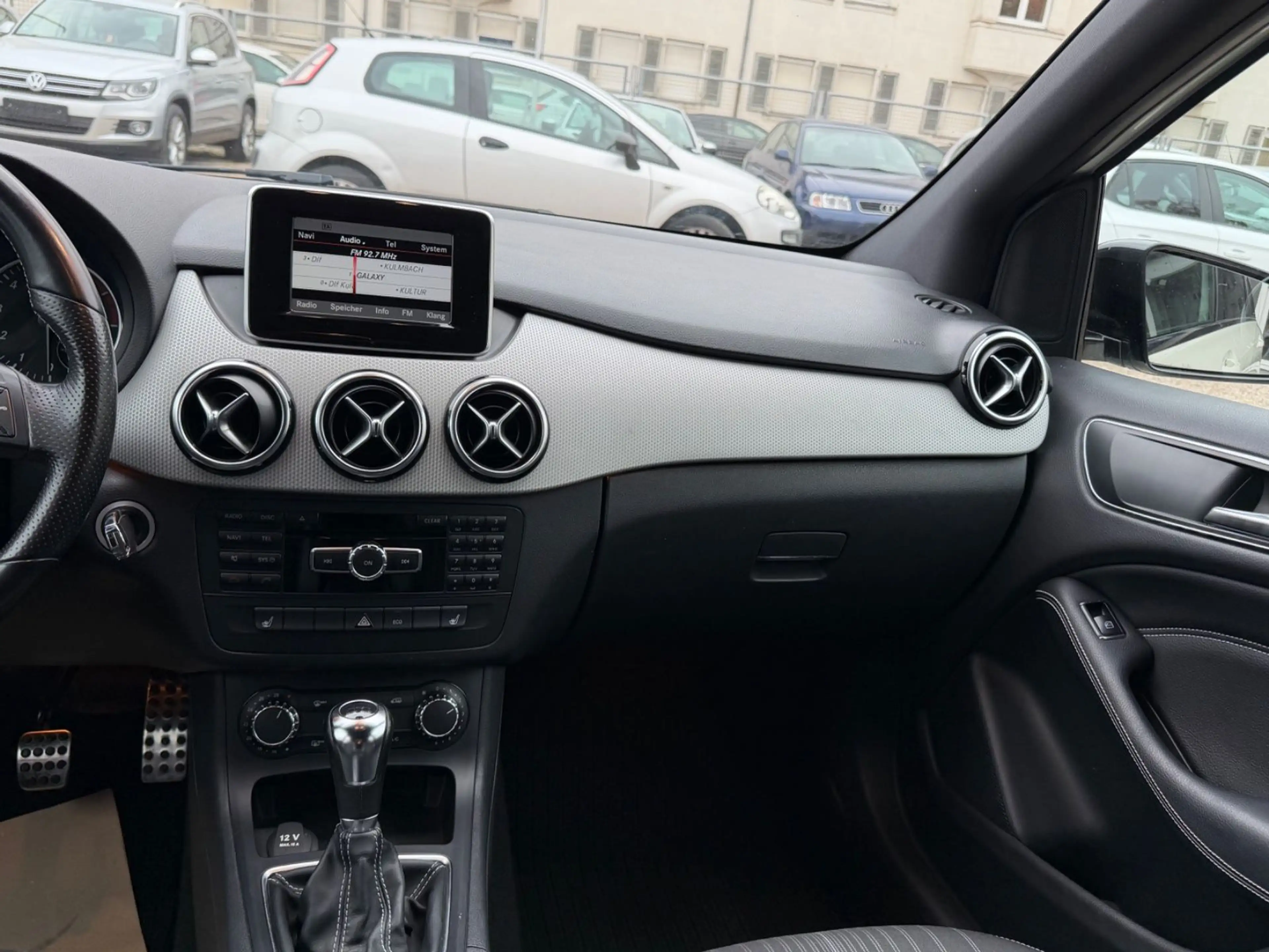 Mercedes-Benz B 200 B B 200 — photo 12