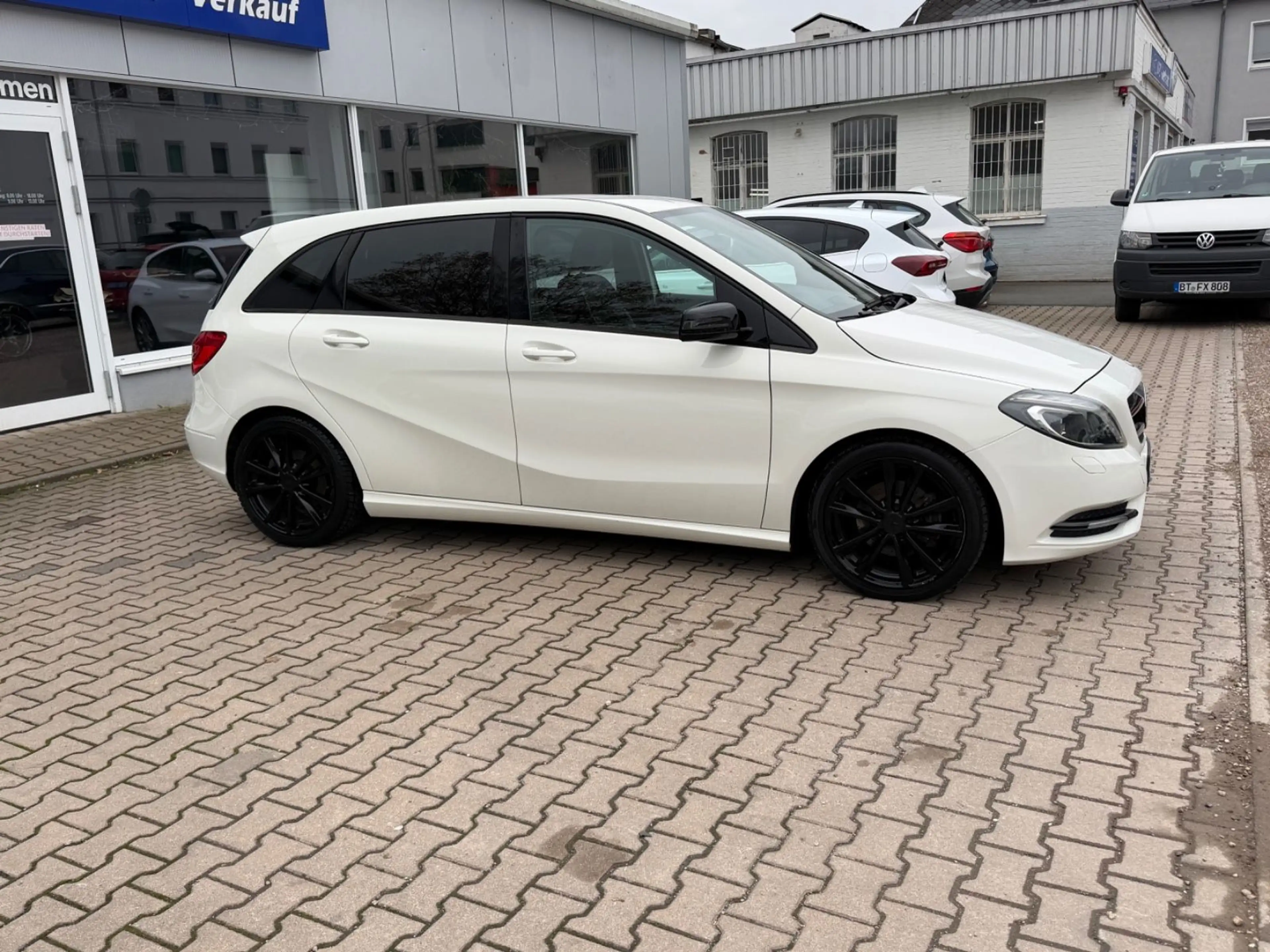 Mercedes-Benz B 200 B B 200 — photo 5