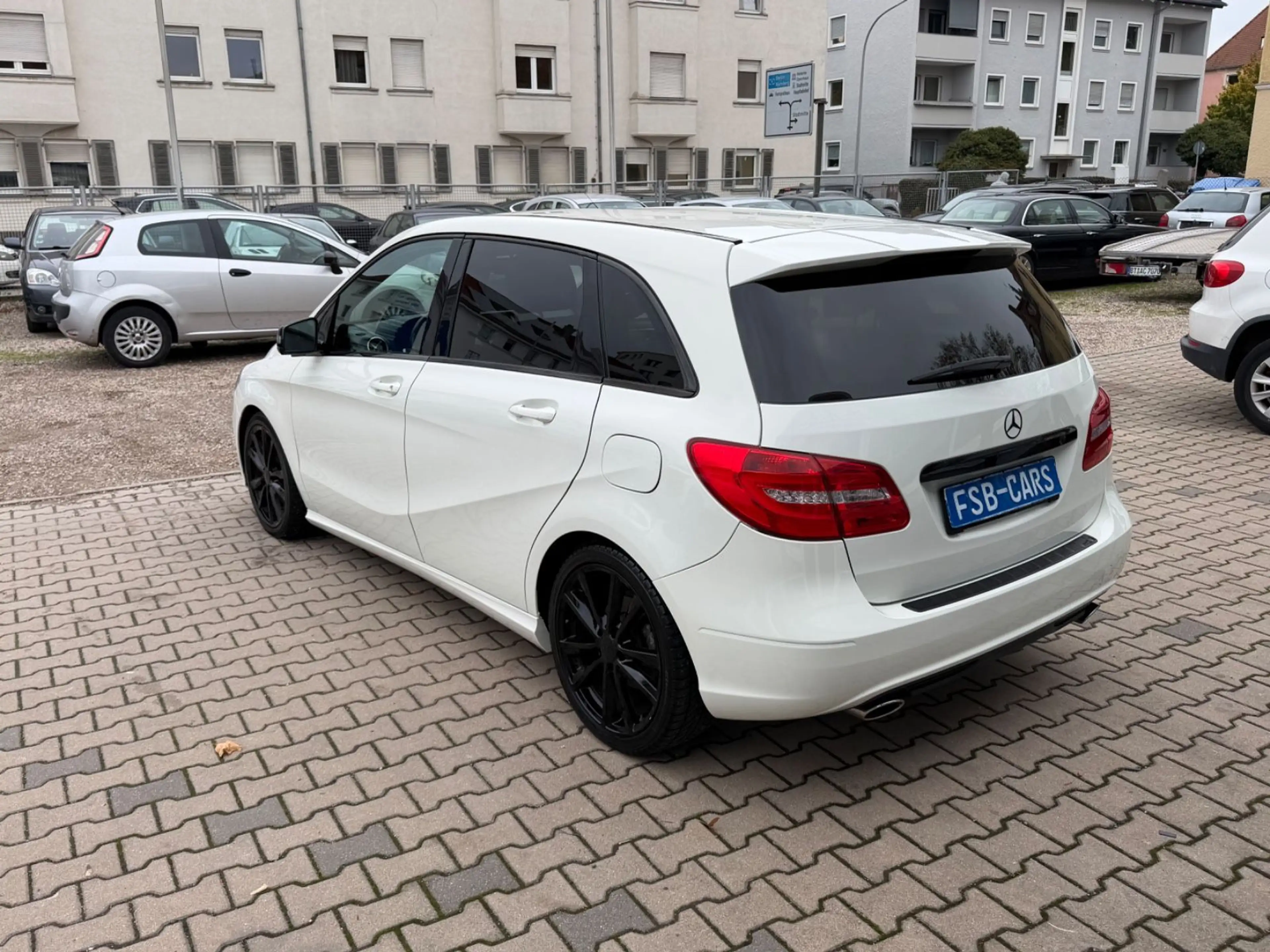 Mercedes-Benz B 200 B B 200 — photo 8