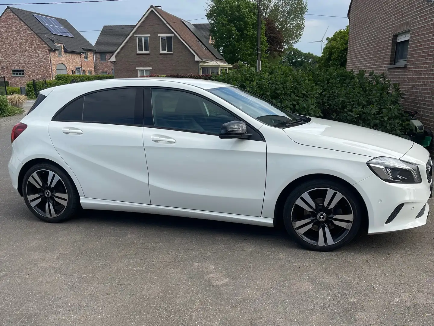 Mercedes-Benz A 180 A 180 7G-DCT Urban Blanc - 2