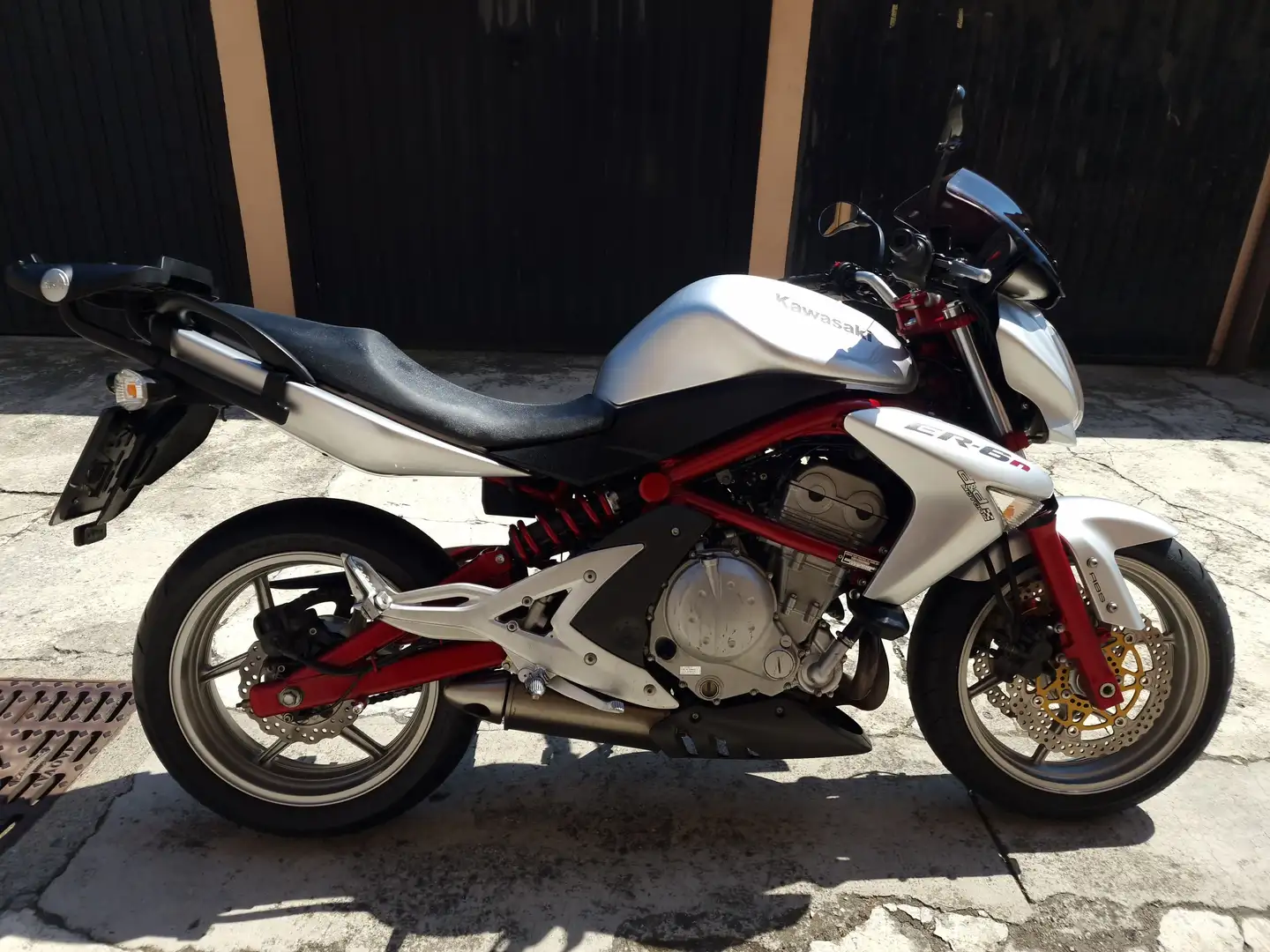 Kawasaki ER - 6 N ABS Grigio - 1