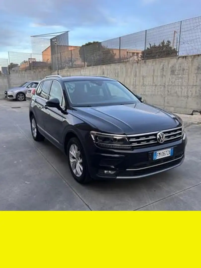 Volkswagen Tiguan 2.0 TDI 4motion Zwart - 2