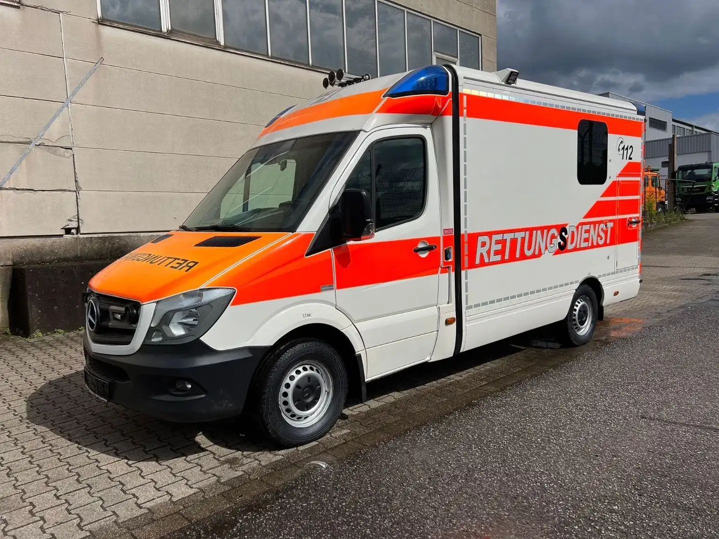 Mercedes-Benz Sprinter III KOFFER RWD 319CDI*RTW*RETTUNGSWAGEN Wit - 1