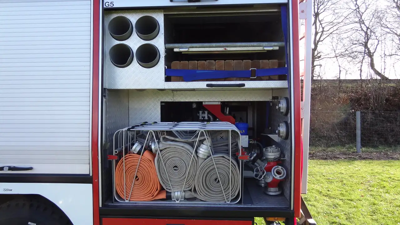 Mercedes-Benz 1224 Feuerwehr LF 16/12 Allrad 4x4 8+2 Sitze, foto 8