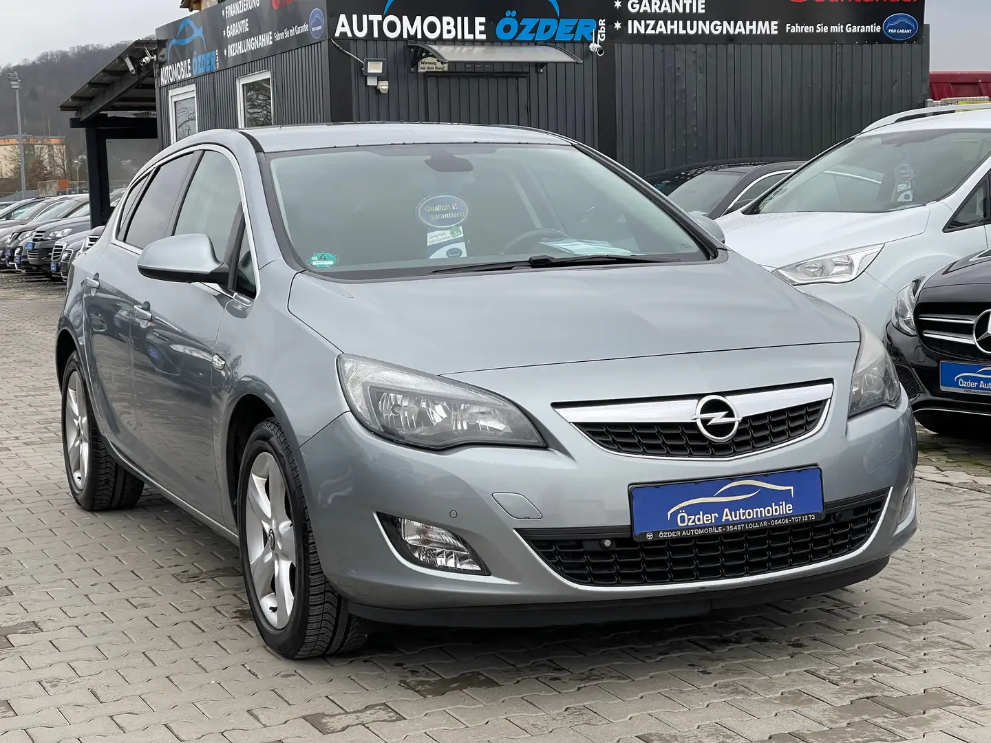 Opel Astra 2.0 CDTI Sport+Finanzierung+Garantie+ Grau - 1
