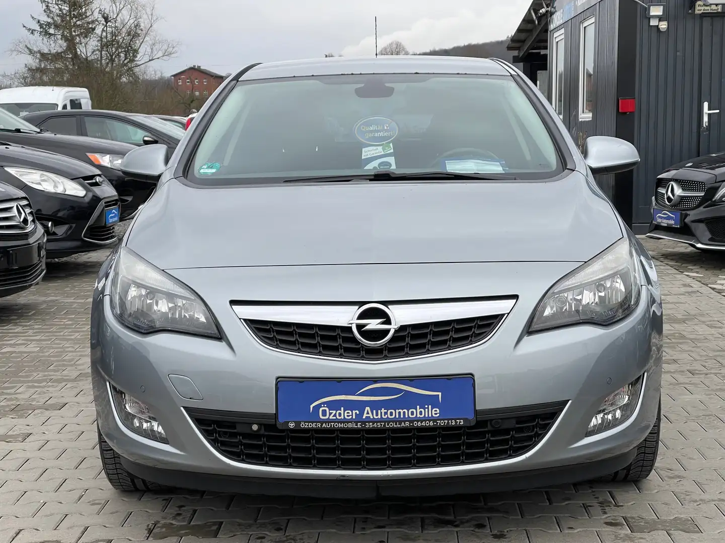 Opel Astra 2.0 CDTI Sport+Finanzierung+Garantie+ Grau - 2