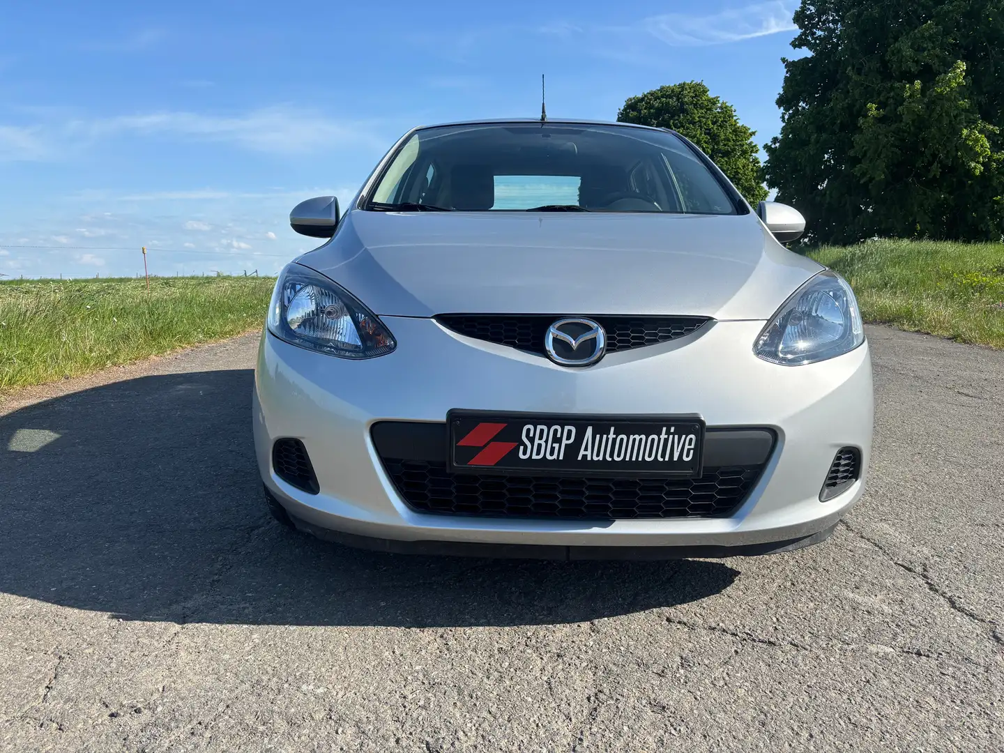 Mazda 2 1.3i 5P / Clim / 1er prop / Garantie 1an* Grijs - 2