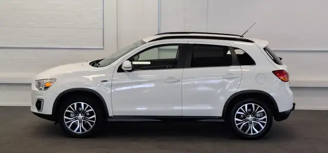 Mitsubishi ASX view 4
