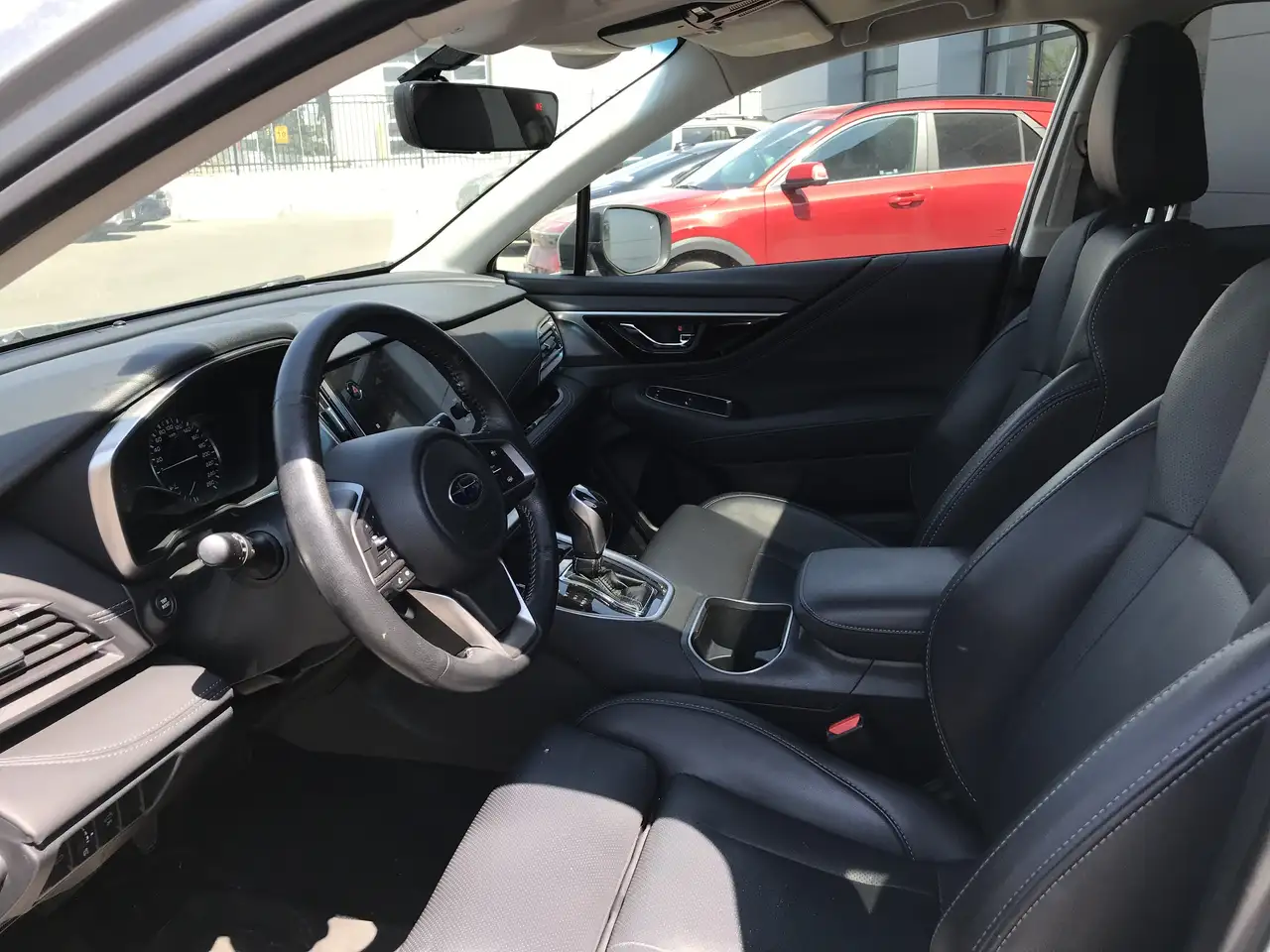 Subaru OUTBACK снимка Subaru OUTBACK