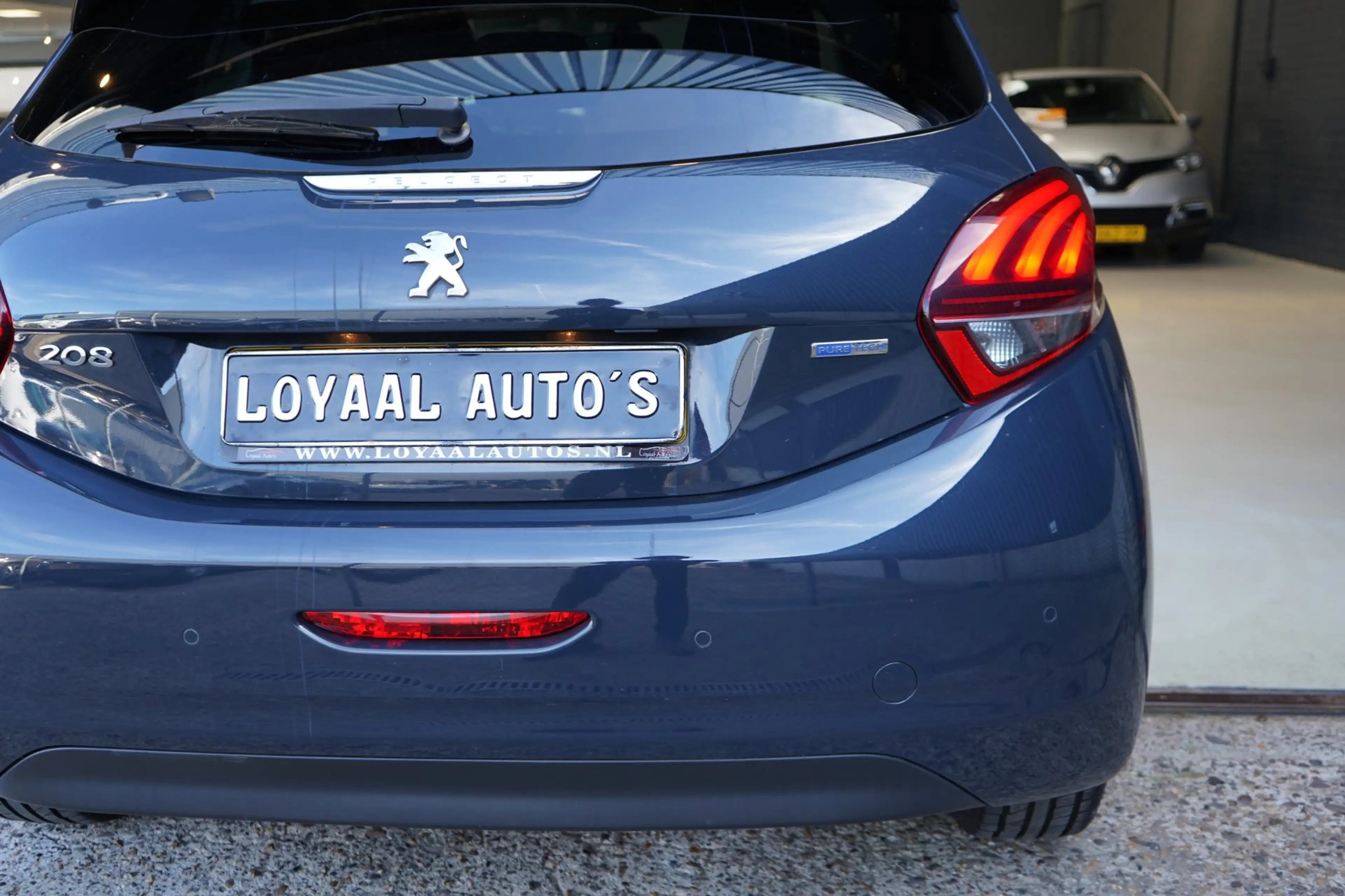 Peugeot 208 1.2 PureTech Allure | PDC | CRUISE | AIRCO | APK — photo 14