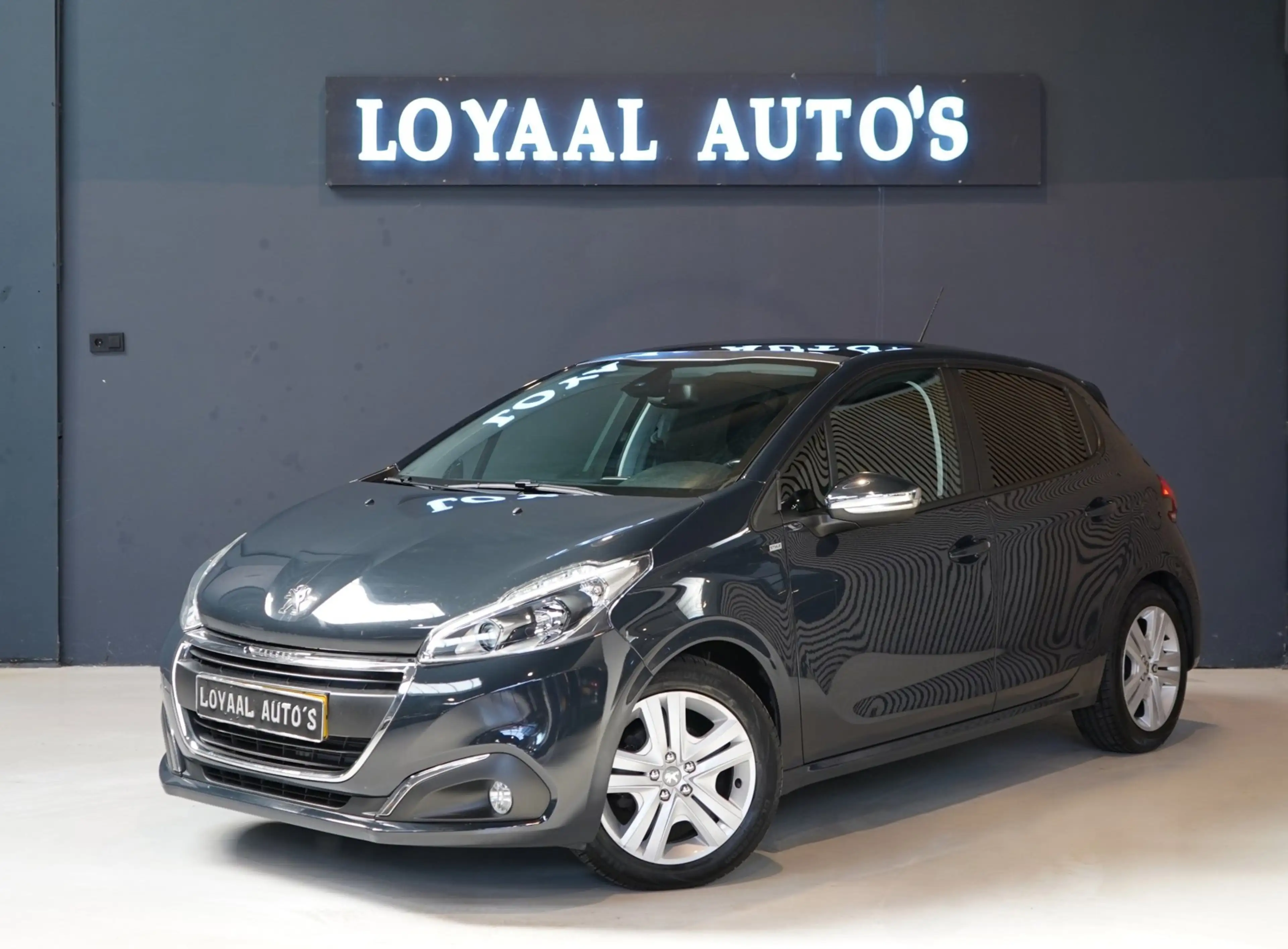 Peugeot 208 1.2 PureTech Allure | PDC | CRUISE | AIRCO | APK — photo 4